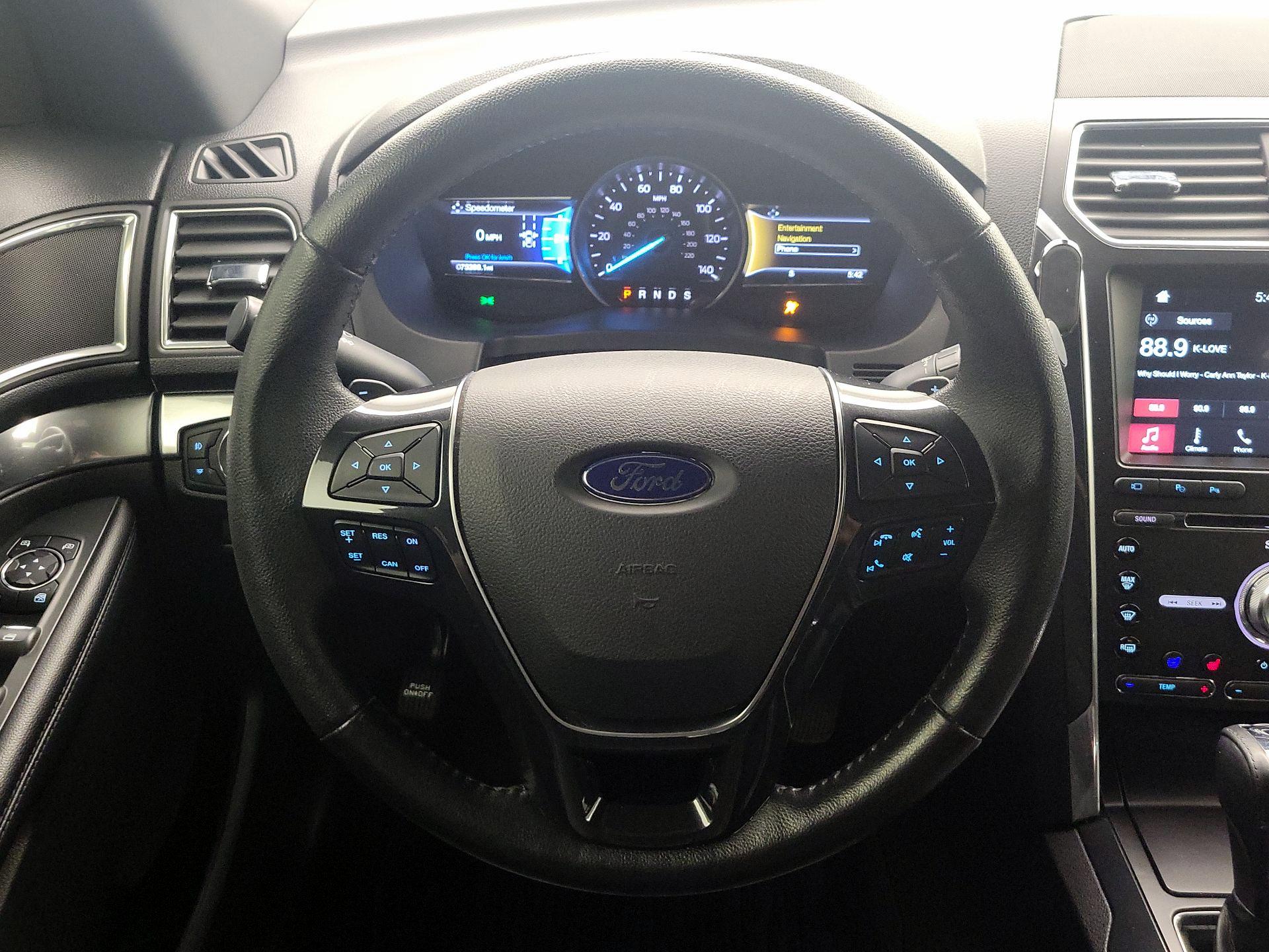 Thumbnail: 2017 Ford Explorer - 10