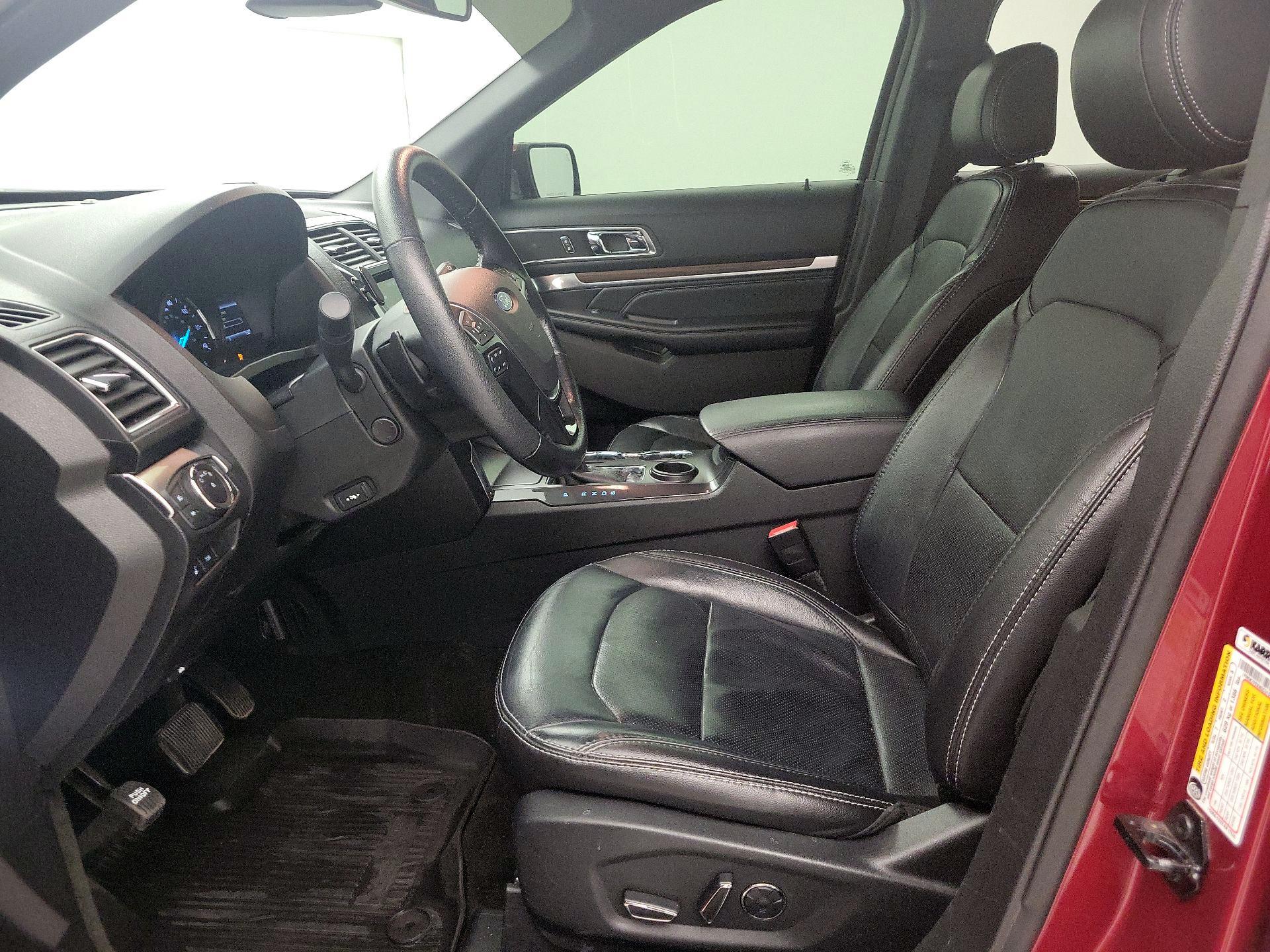 Thumbnail: 2017 Ford Explorer - 11