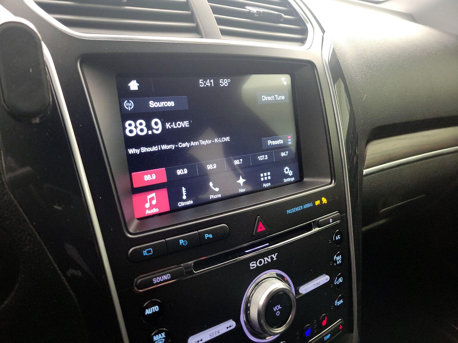 Thumbnail: 2017 Ford Explorer - 16