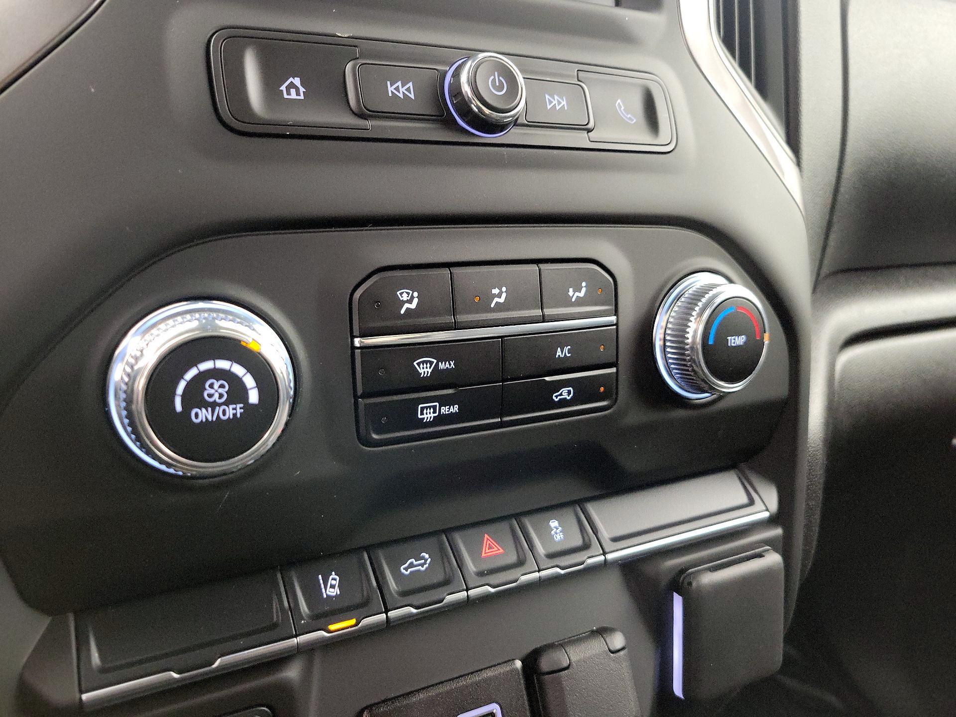 Thumbnail: 2025 GMC Sierra 2500 - 17