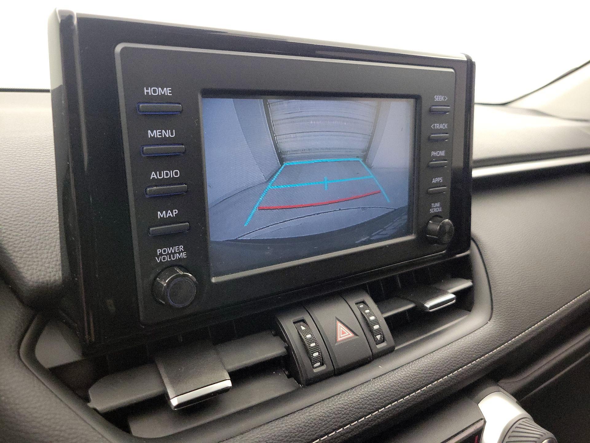 Thumbnail: 2019 Toyota RAV4 - 14