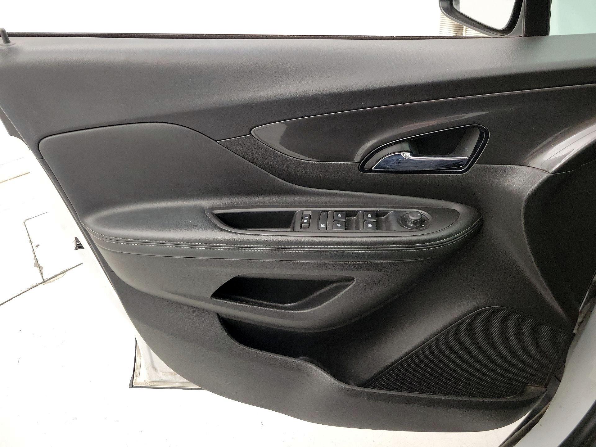 Thumbnail: 2017 Buick Encore - 12