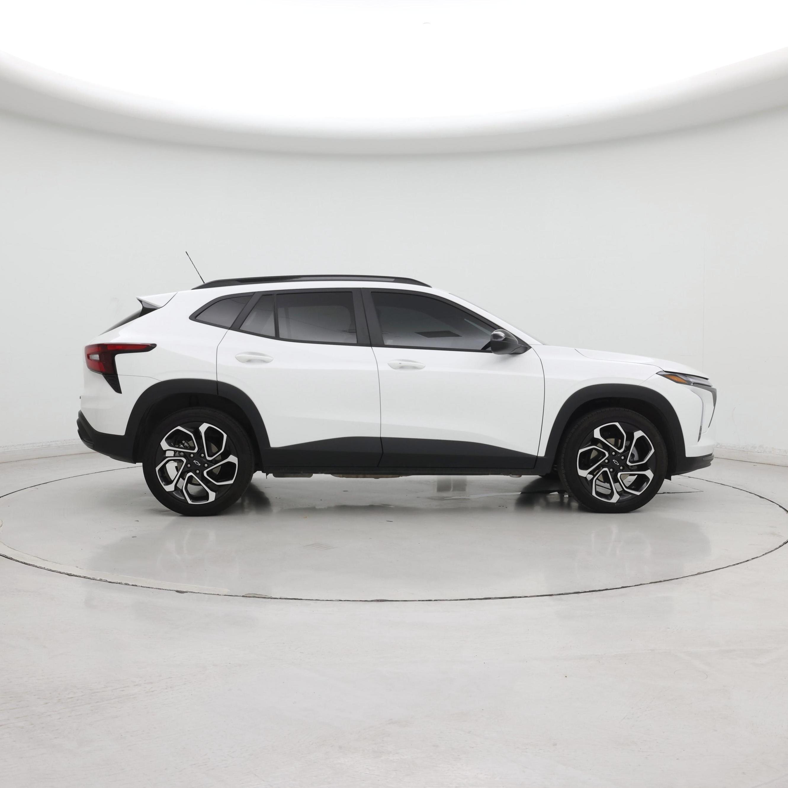 Thumbnail: 2025 Chevrolet Trax - 7