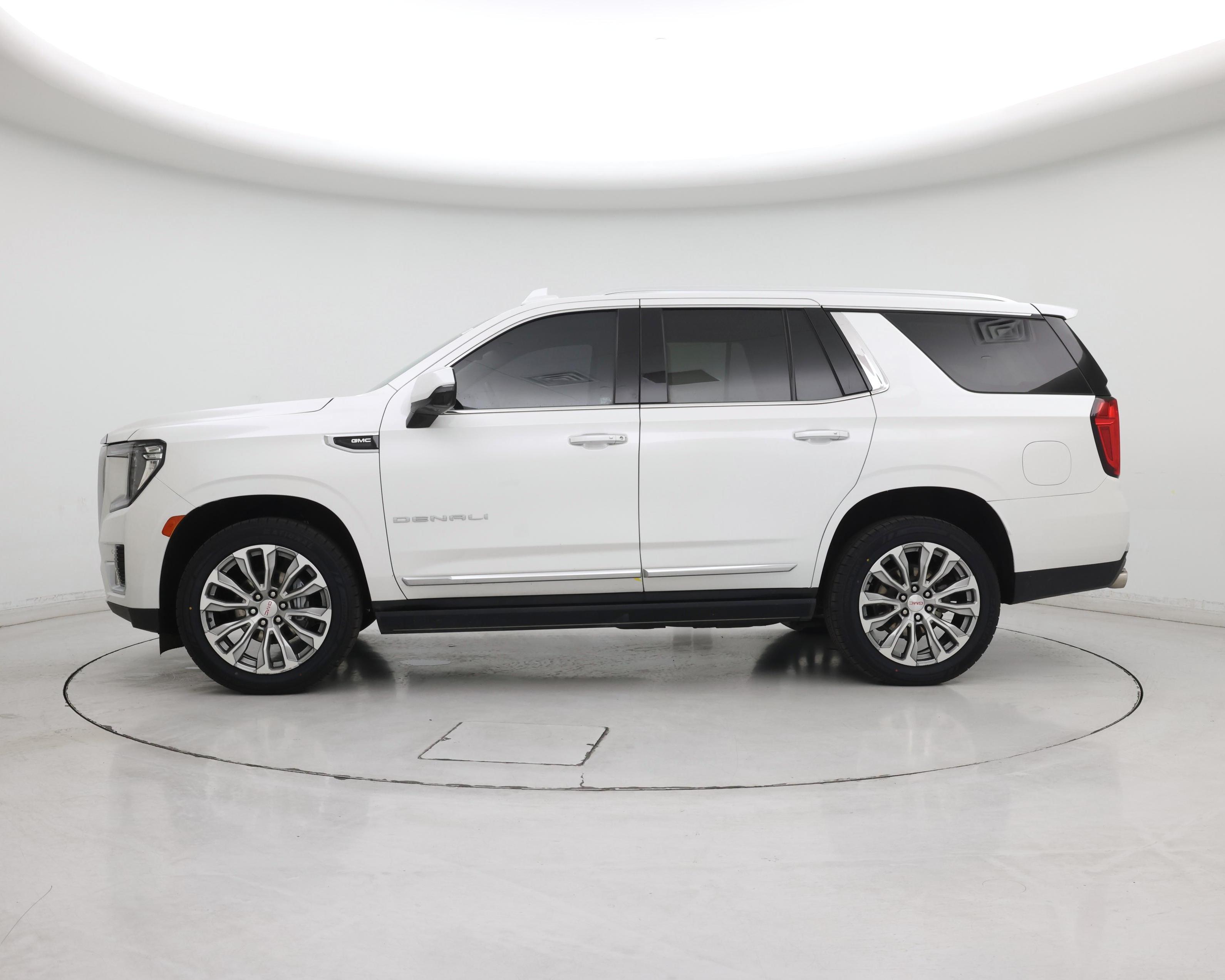 Thumbnail: 2022 GMC Yukon - 3