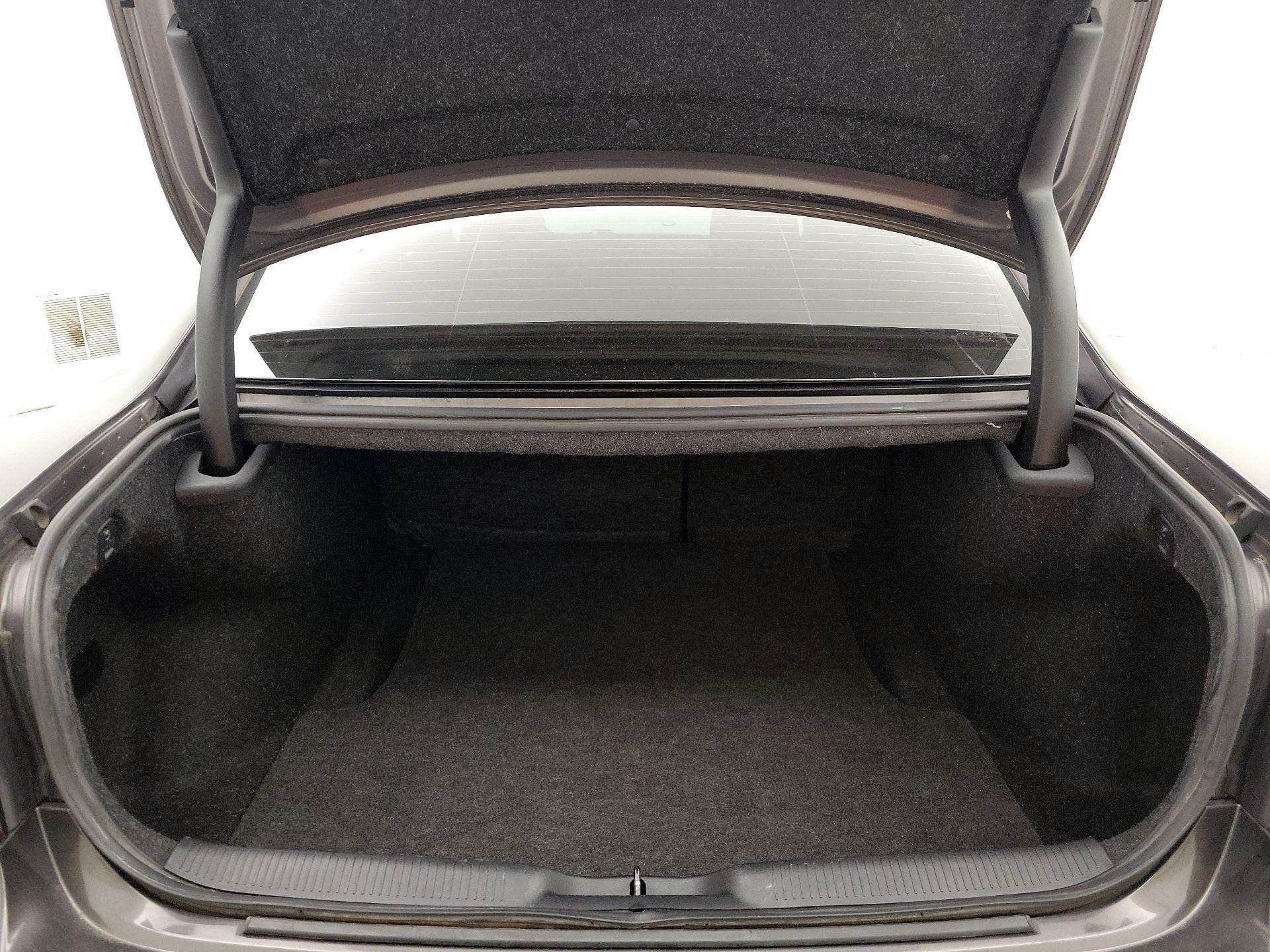 Thumbnail: 2016 Dodge Charger - 19