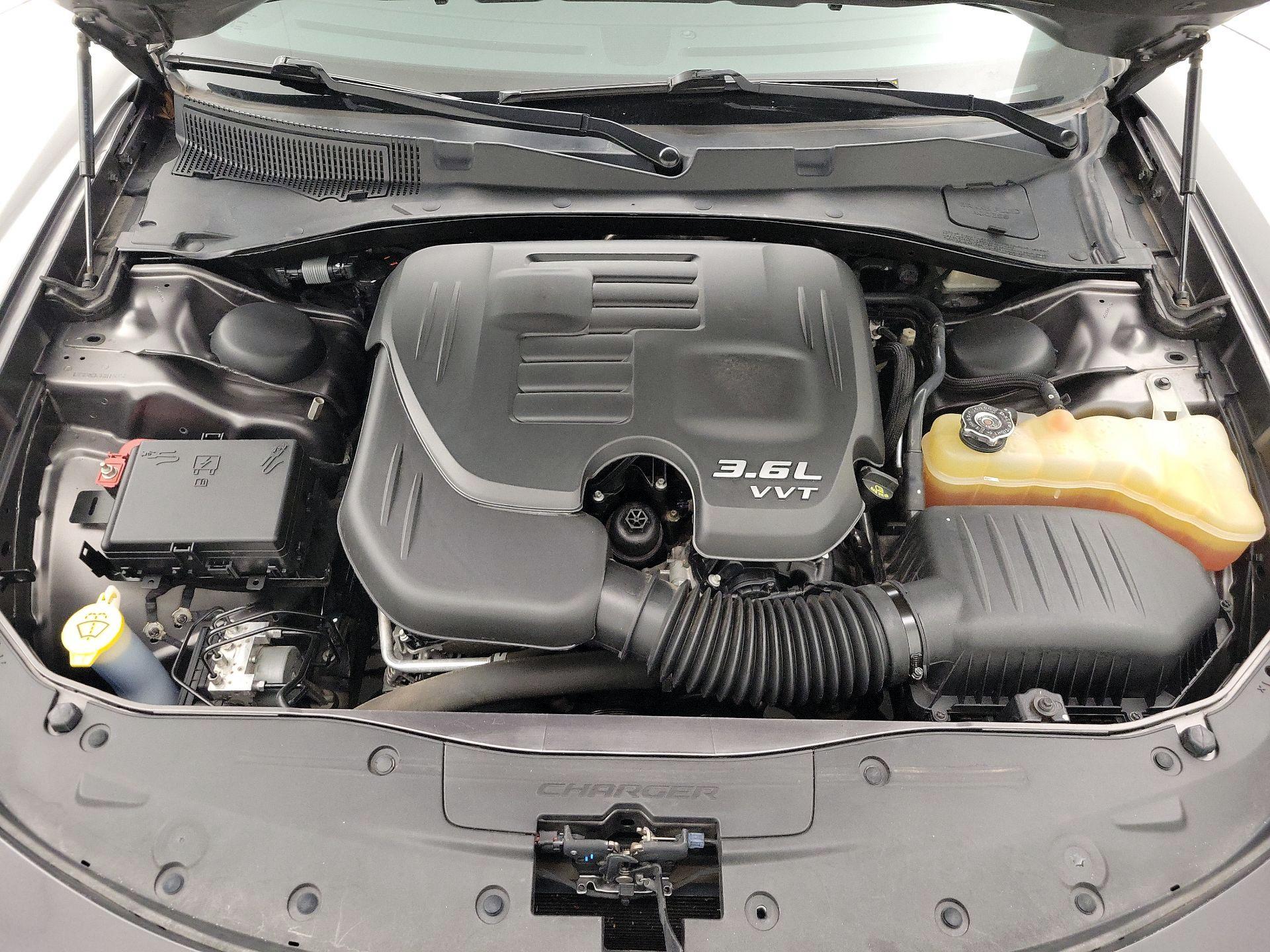 Thumbnail: 2016 Dodge Charger - 20