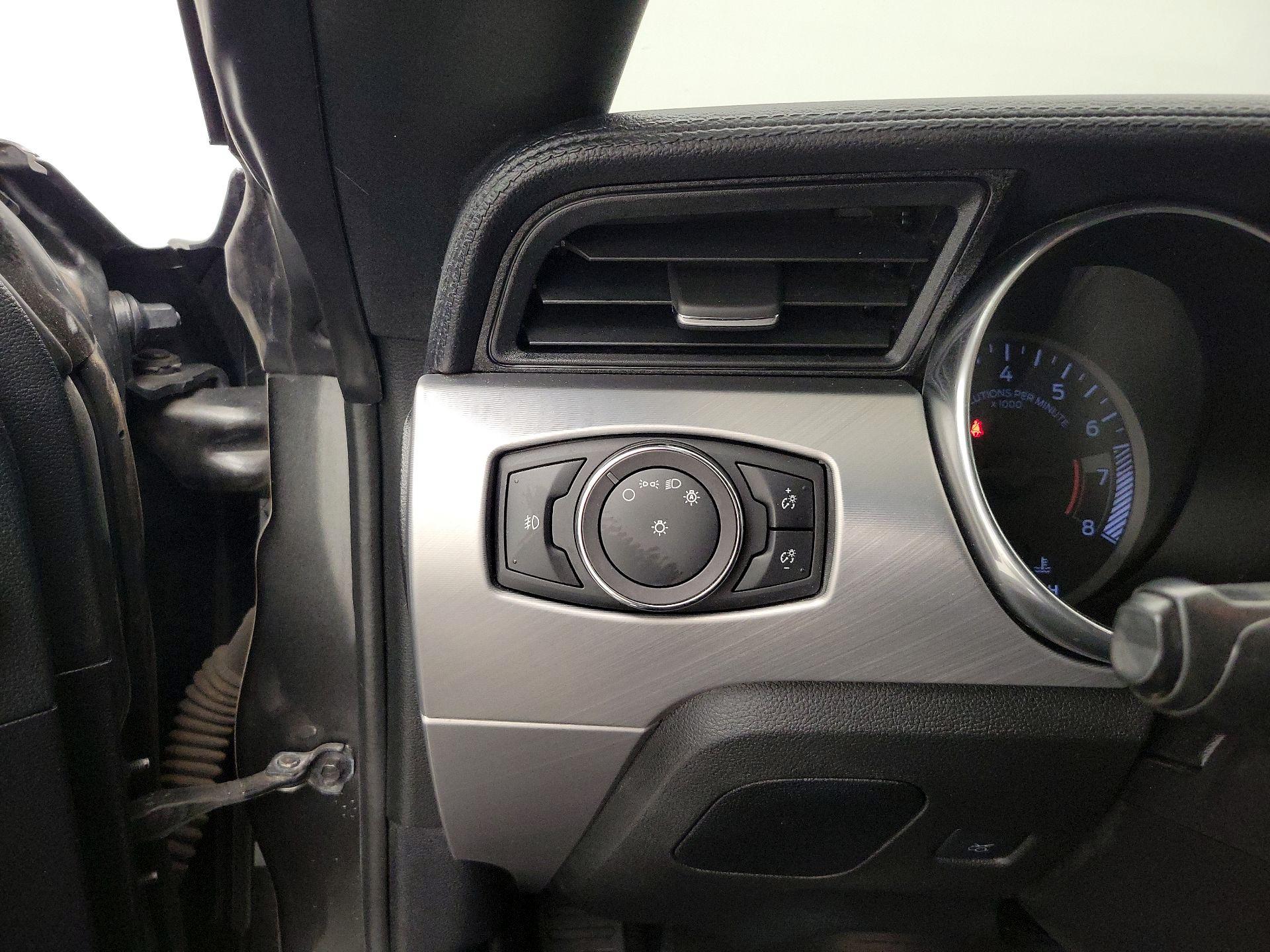 Thumbnail: 2019 Ford Mustang - 13