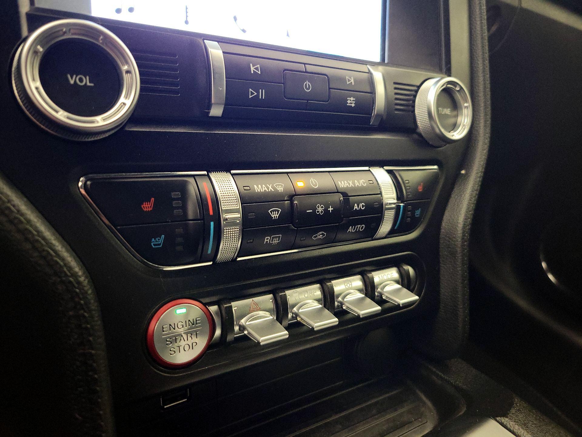 Thumbnail: 2019 Ford Mustang - 17