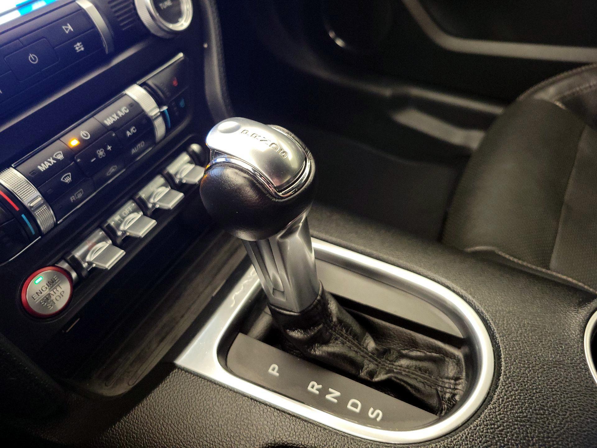 Thumbnail: 2019 Ford Mustang - 18