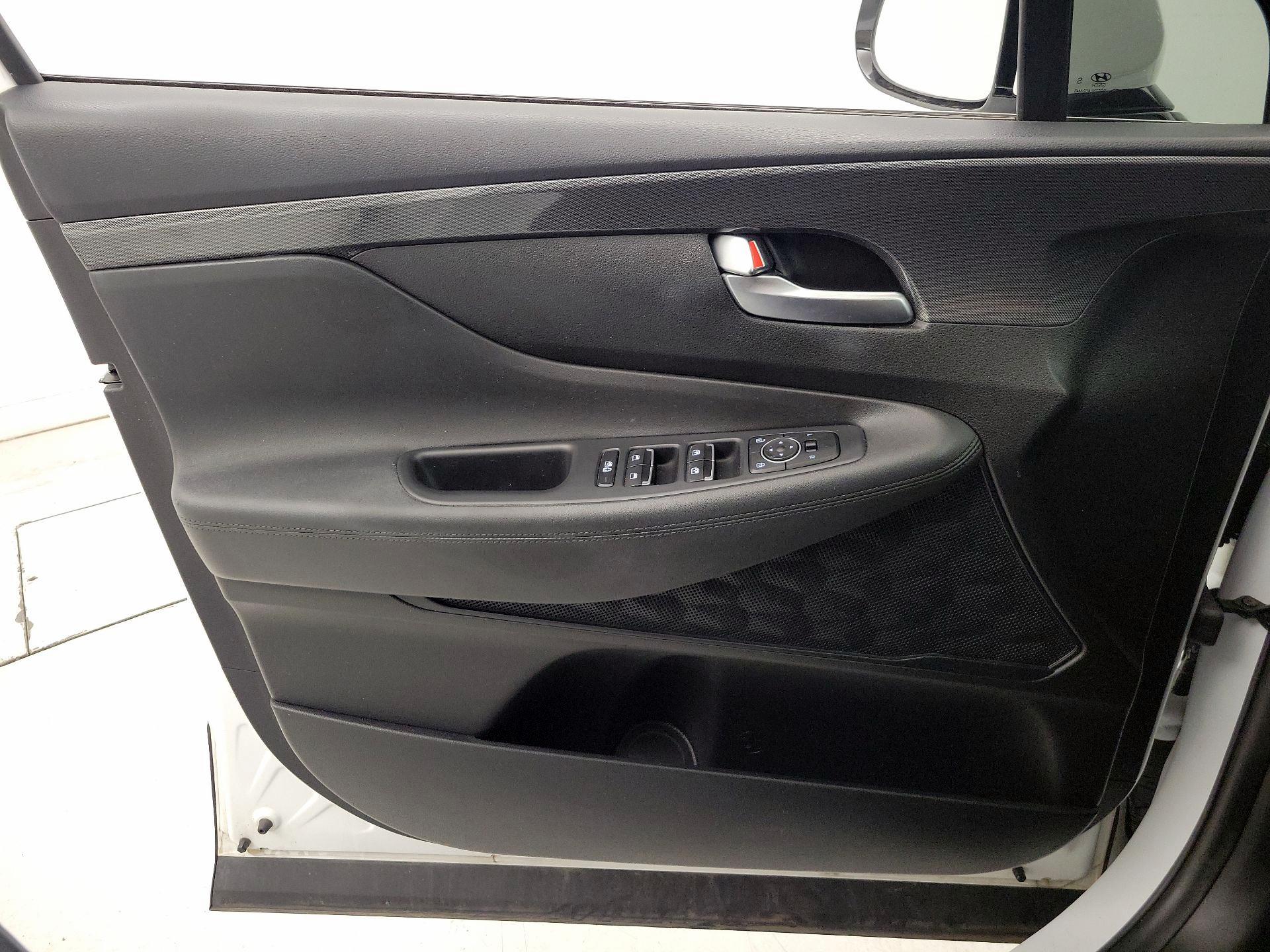 Thumbnail: 2022 Hyundai Santa Fe - 12