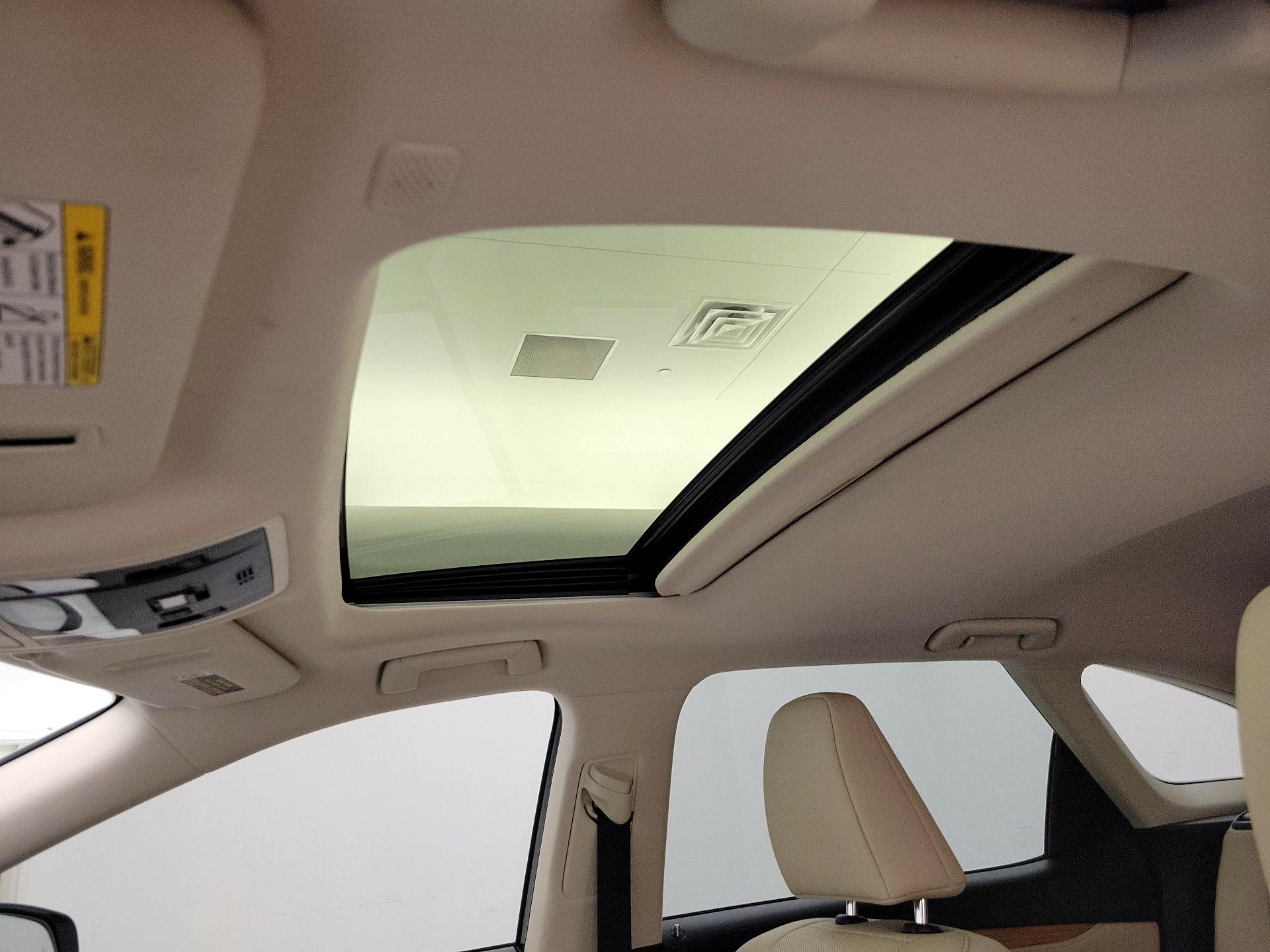 Thumbnail: 2021 Lexus RX - 20