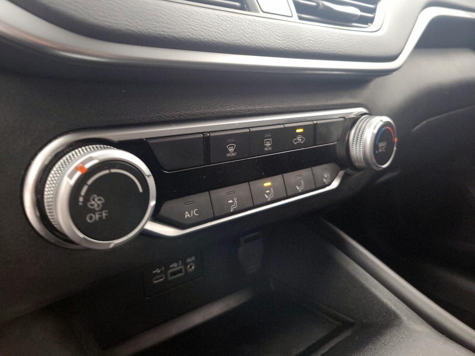 Thumbnail: 2022 Nissan Altima - 16