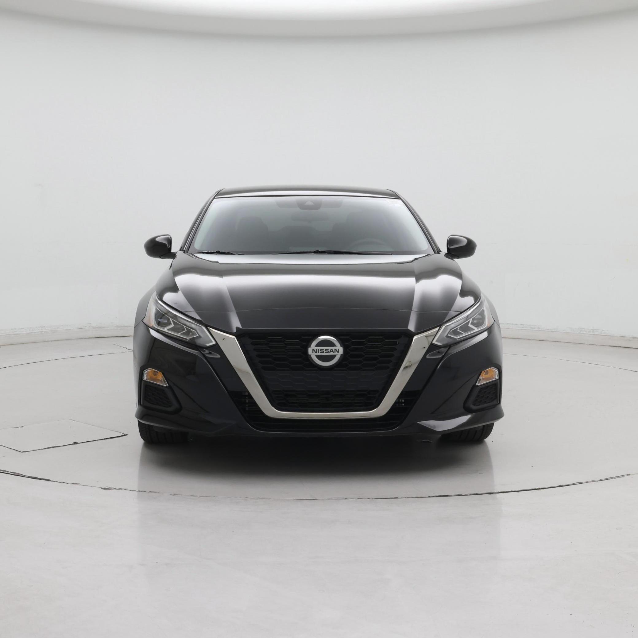 Thumbnail: 2022 Nissan Altima - 5