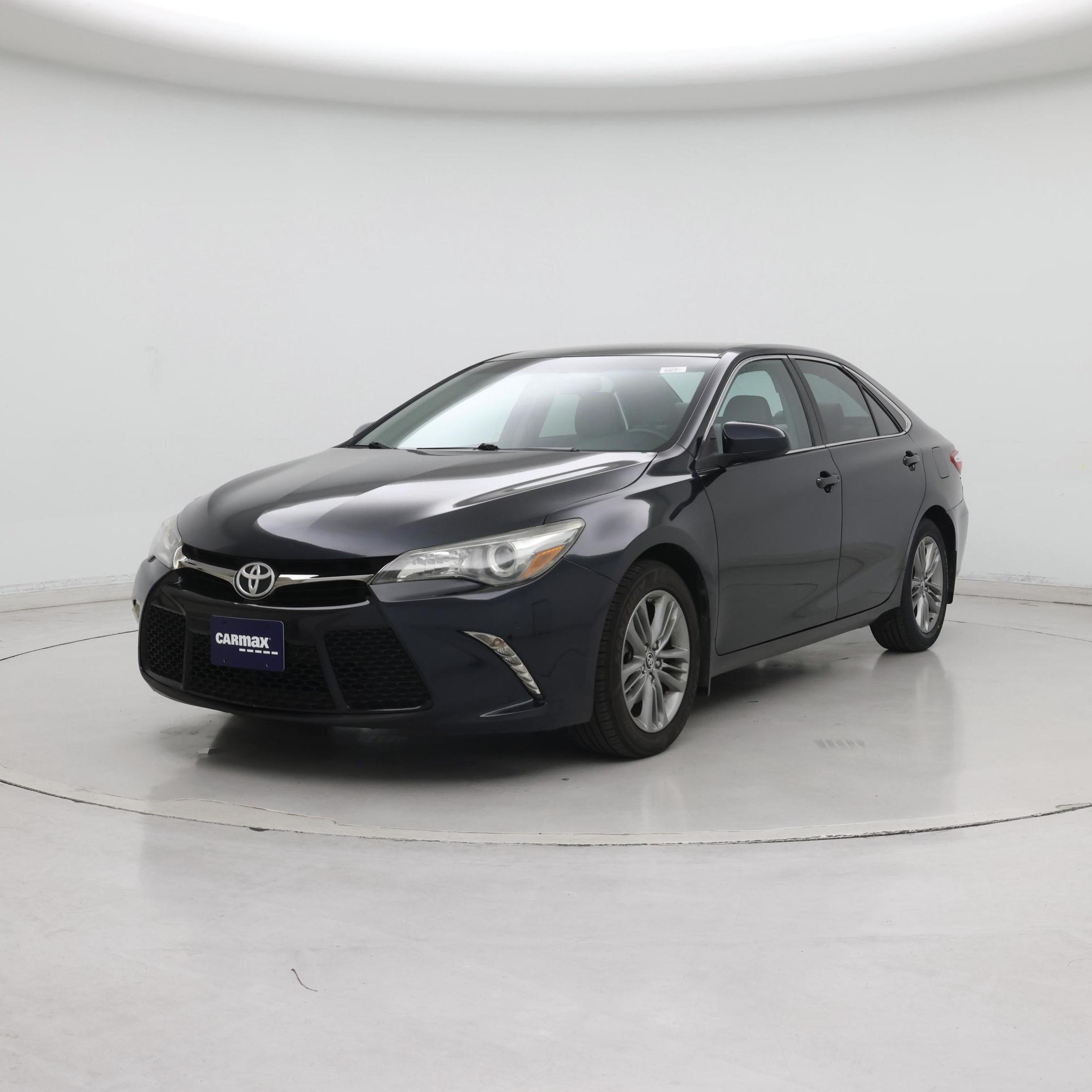 Thumbnail: 2015 Toyota Camry - 4