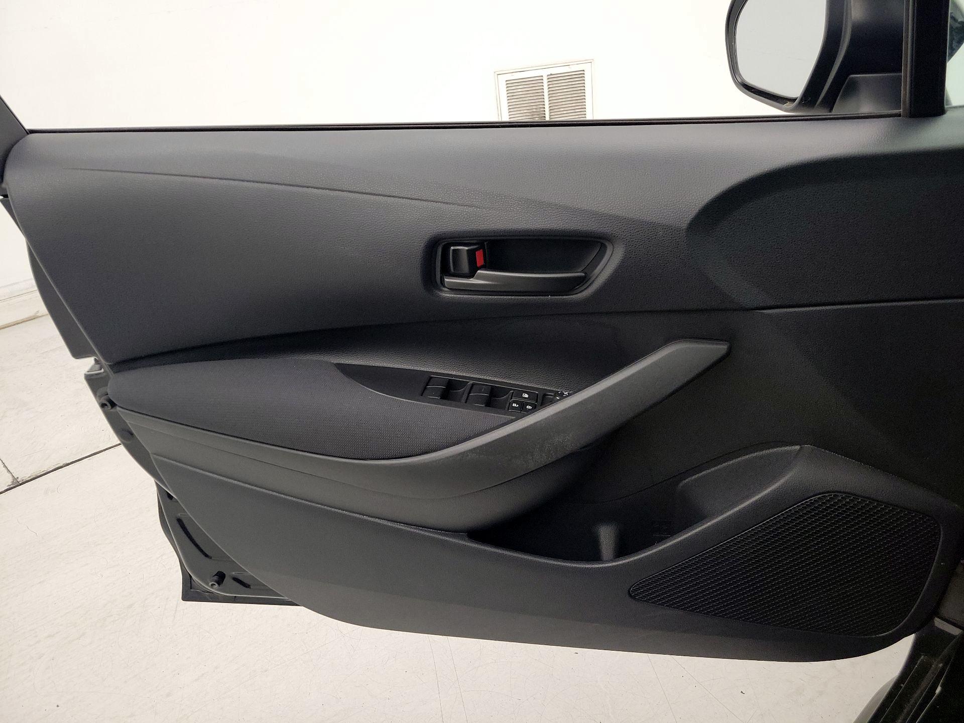 Thumbnail: 2025 Toyota Corolla - 12