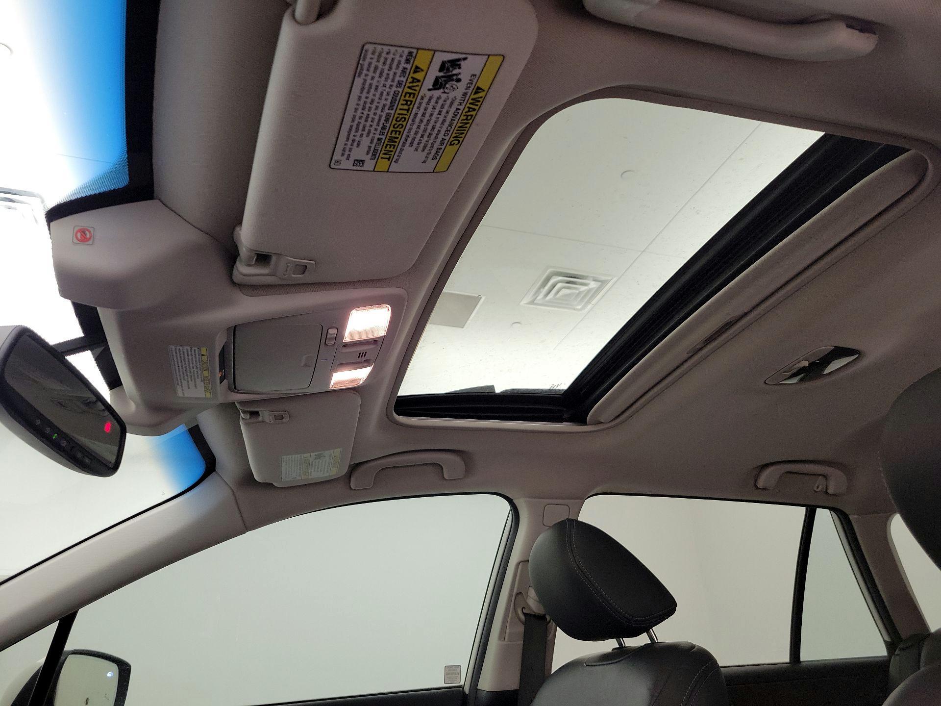 Thumbnail: 2015 Subaru Outback - 20