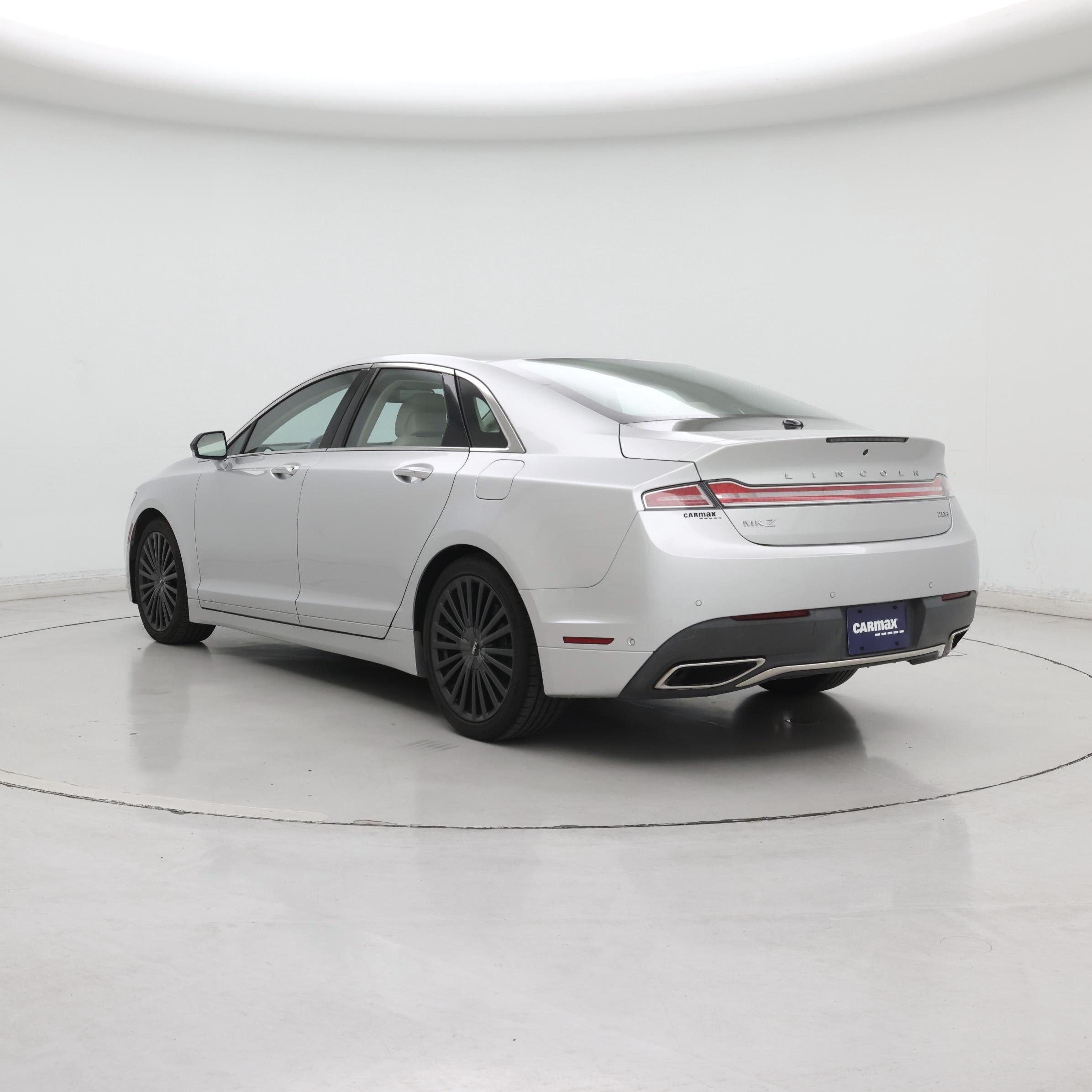Thumbnail: 2017 Lincoln MKZ - 2