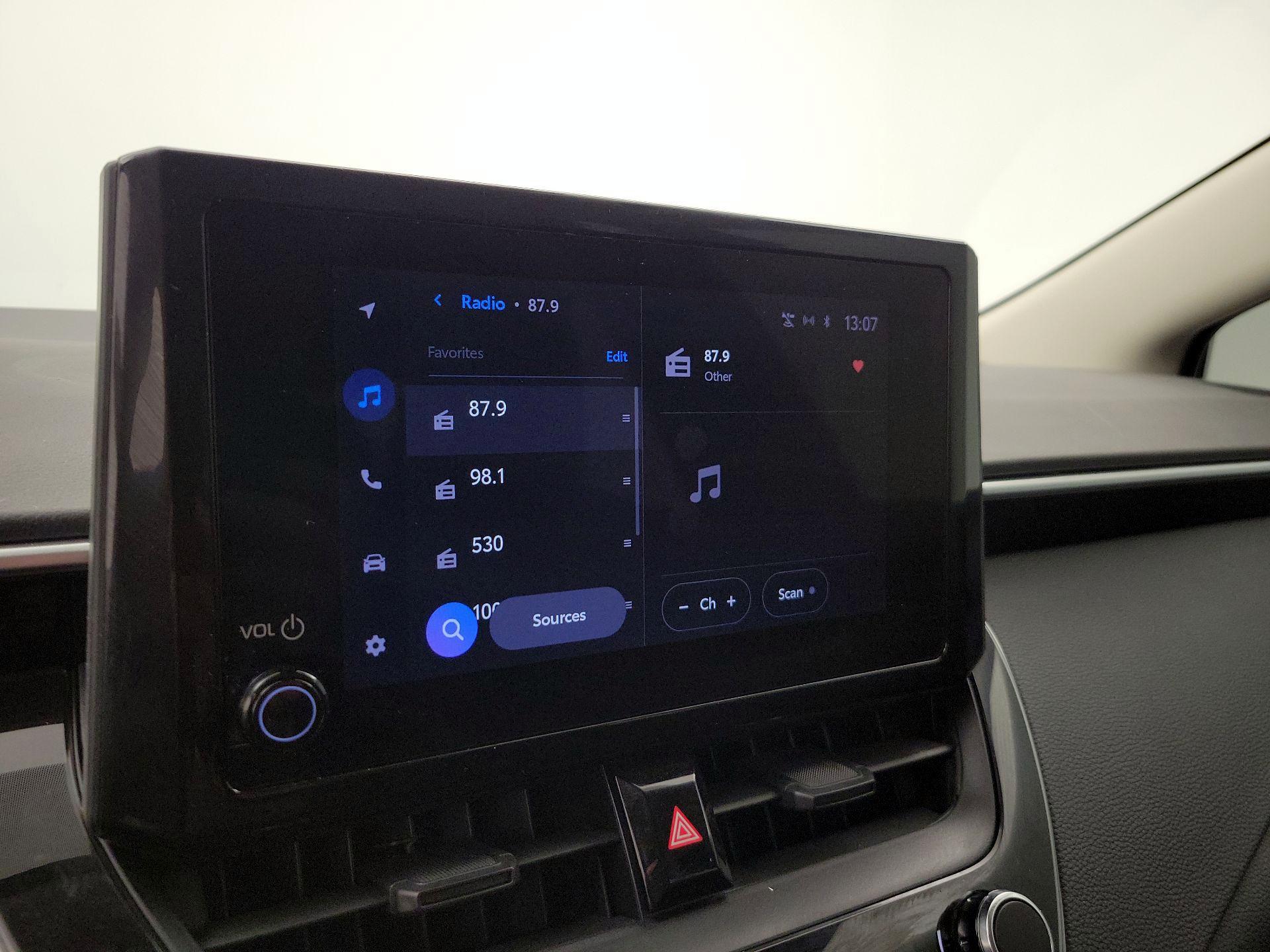 Thumbnail: 2023 Toyota Corolla - 15