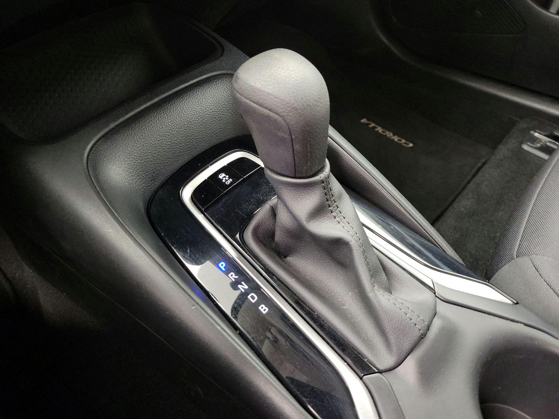 Thumbnail: 2023 Toyota Corolla - 17