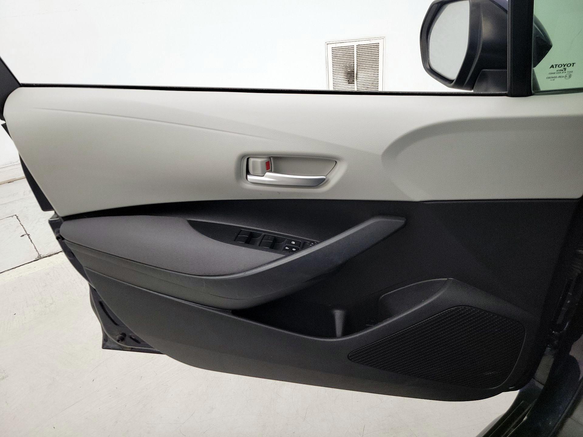 Thumbnail: 2020 Toyota Corolla - 12