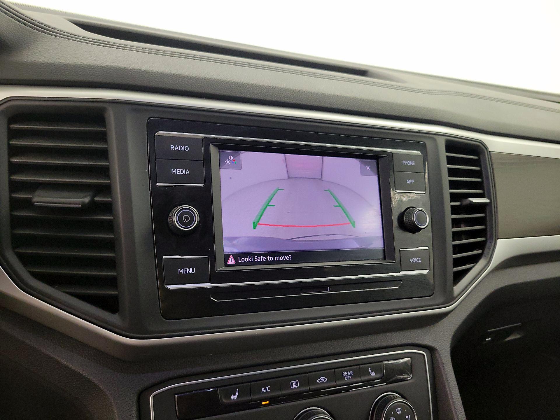 Thumbnail: 2022 Volkswagen Atlas - 14