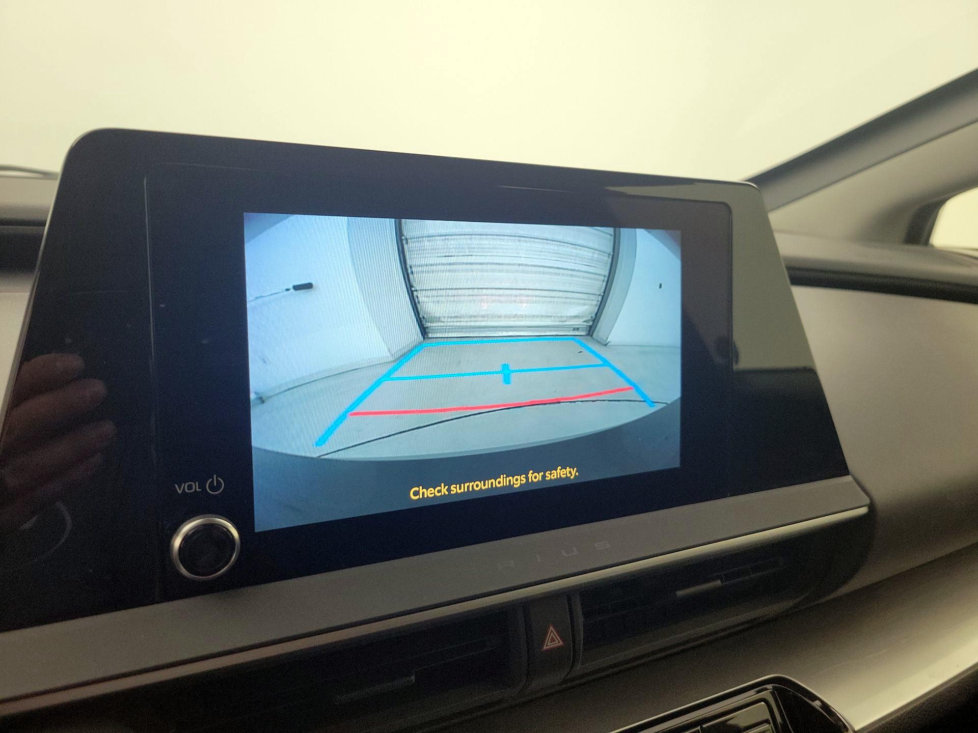 Thumbnail: 2025 Toyota Prius - 14