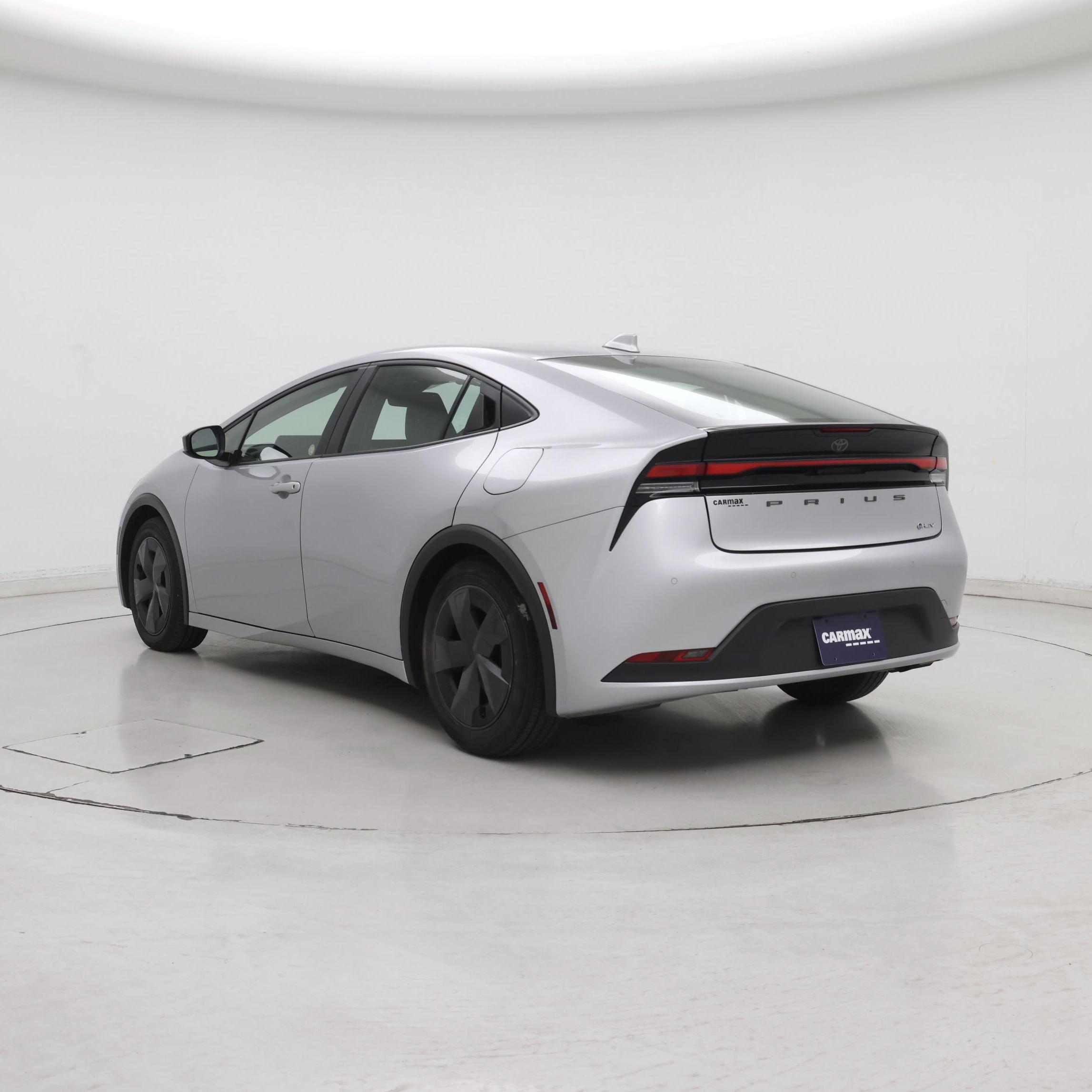 Thumbnail: 2025 Toyota Prius - 2