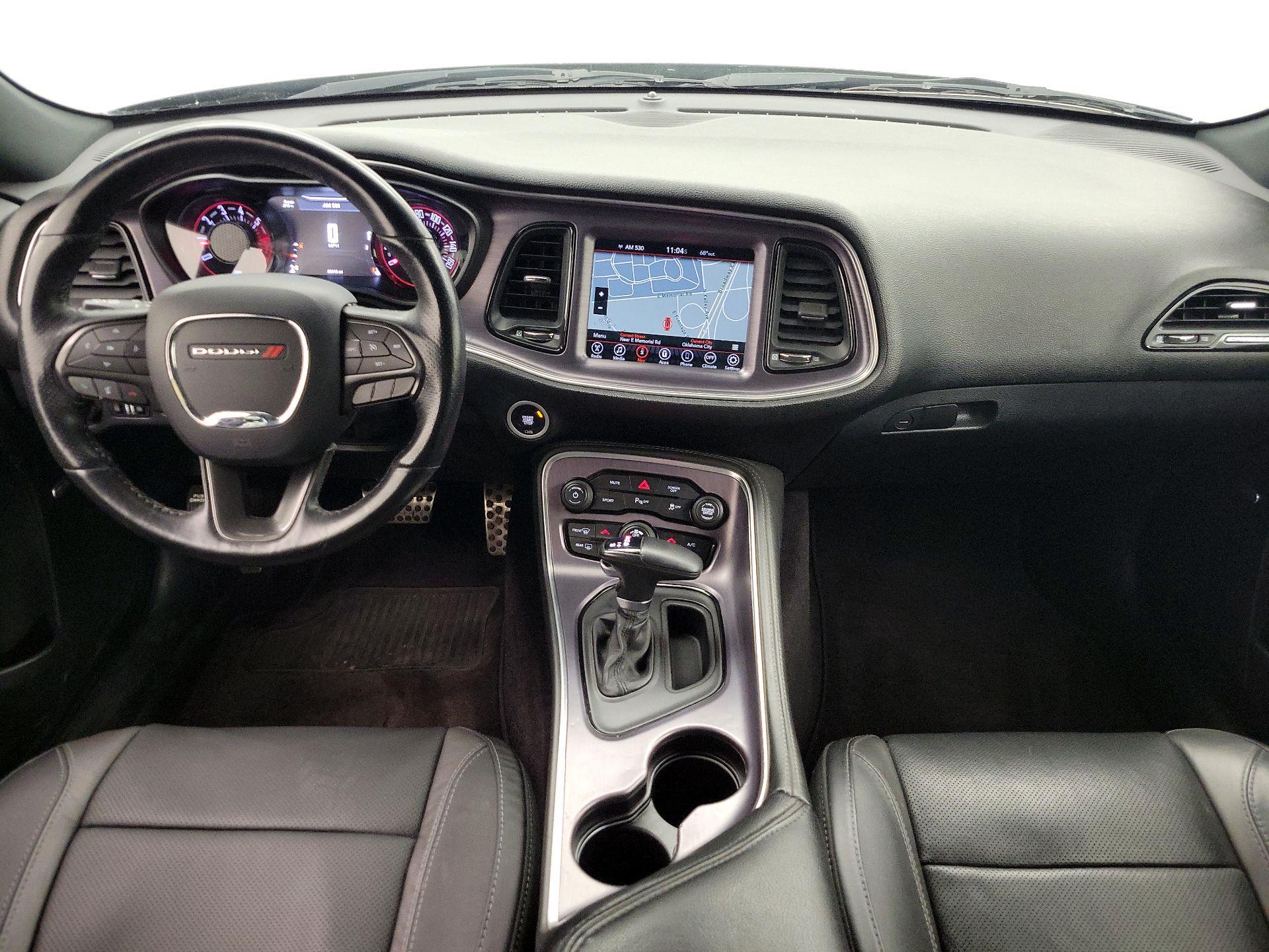 Thumbnail: 2017 Dodge Challenger - 9