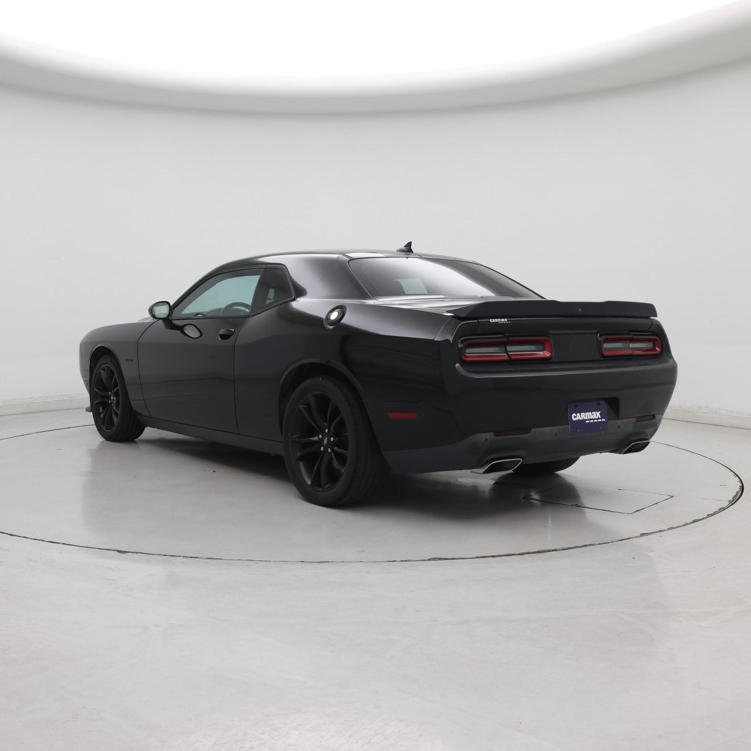 Thumbnail: 2017 Dodge Challenger - 2