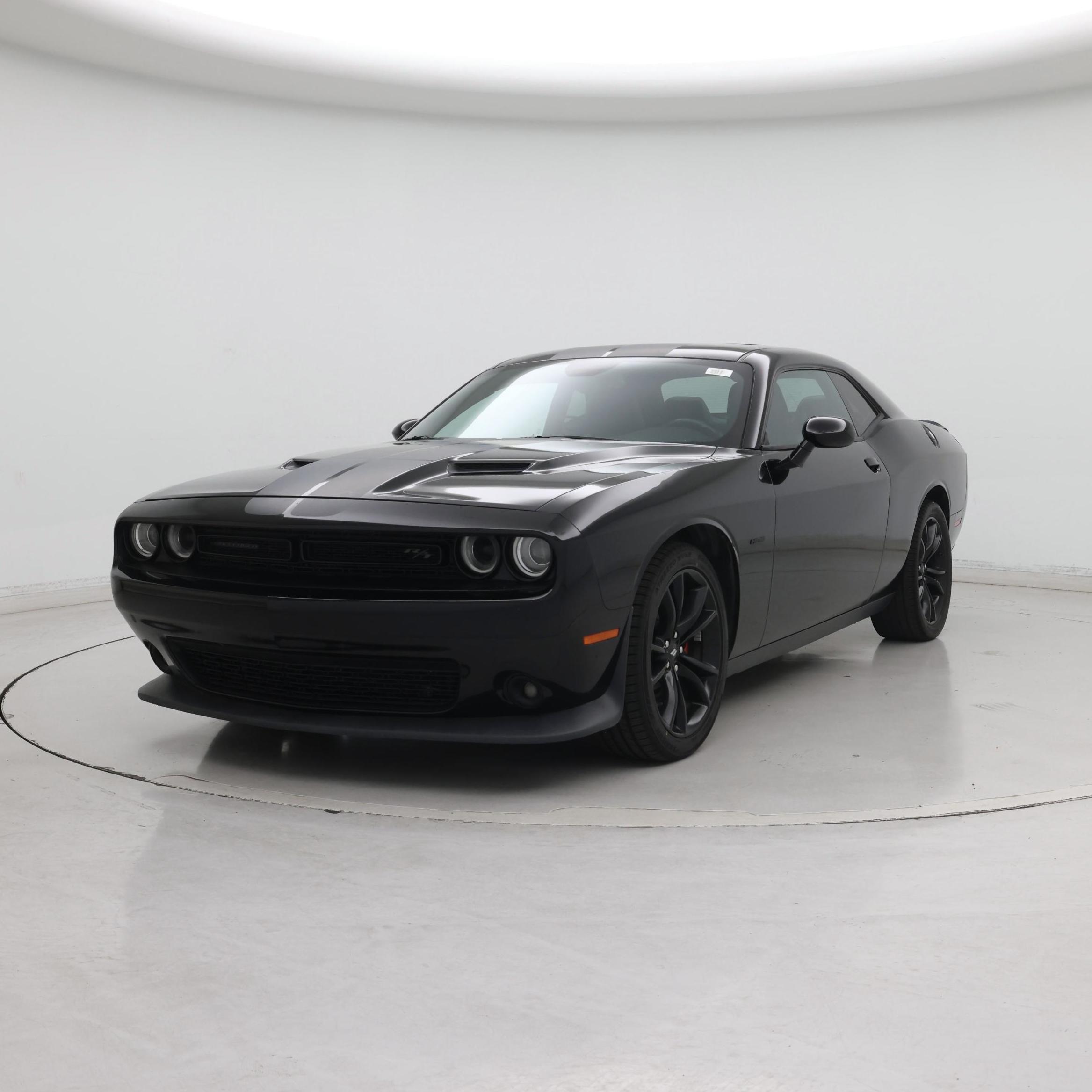 Thumbnail: 2017 Dodge Challenger - 4