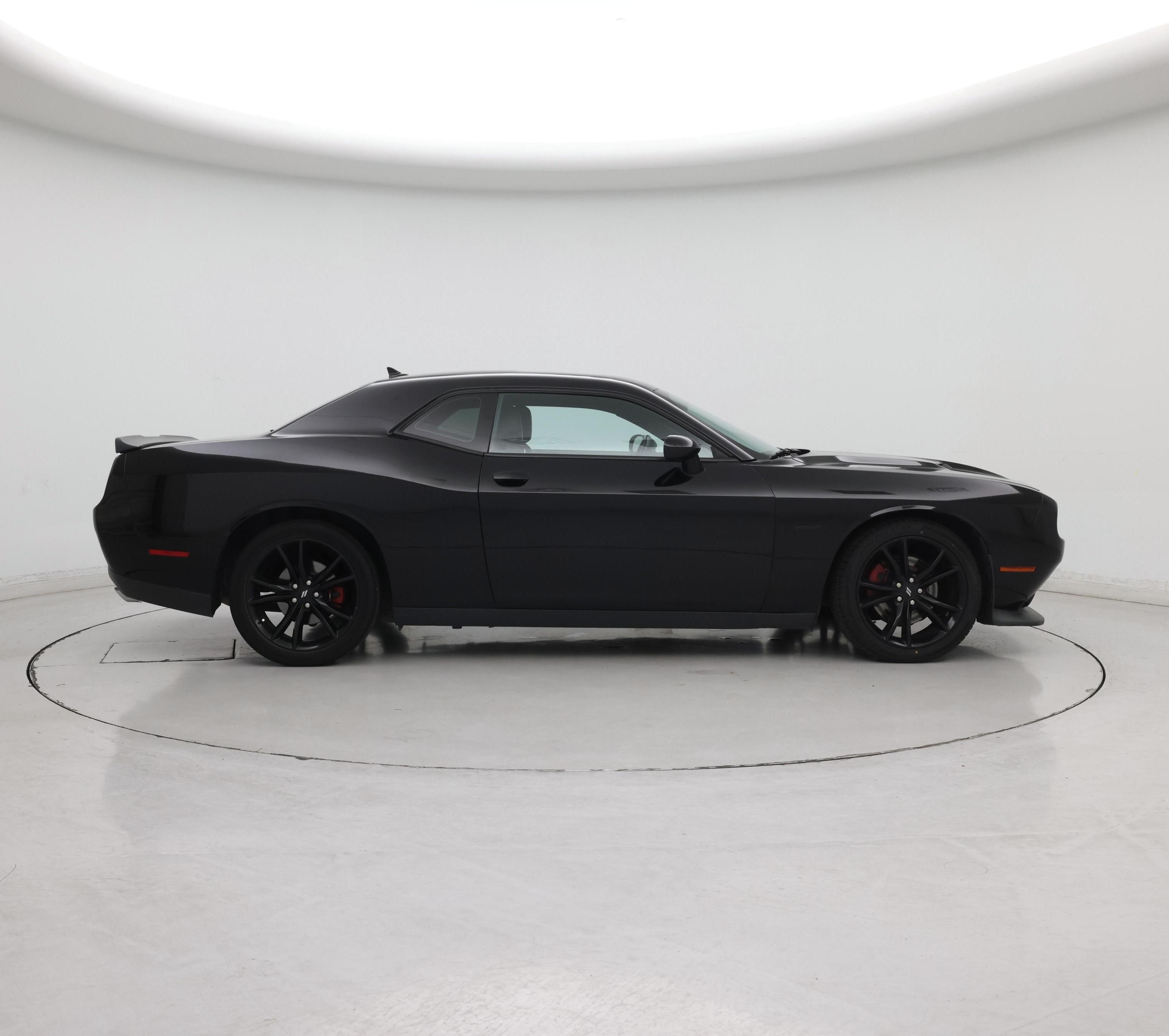 Thumbnail: 2017 Dodge Challenger - 7