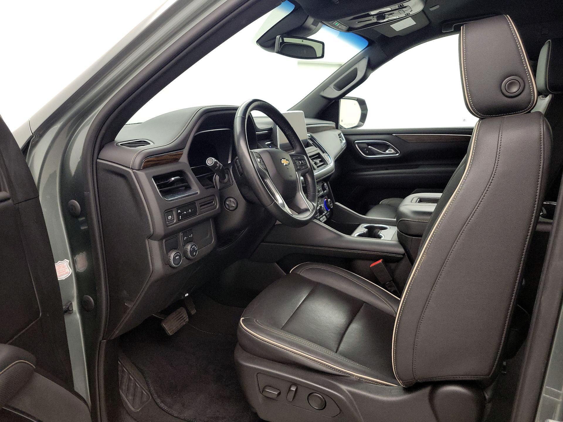 Thumbnail: 2023 Chevrolet Suburban - 11