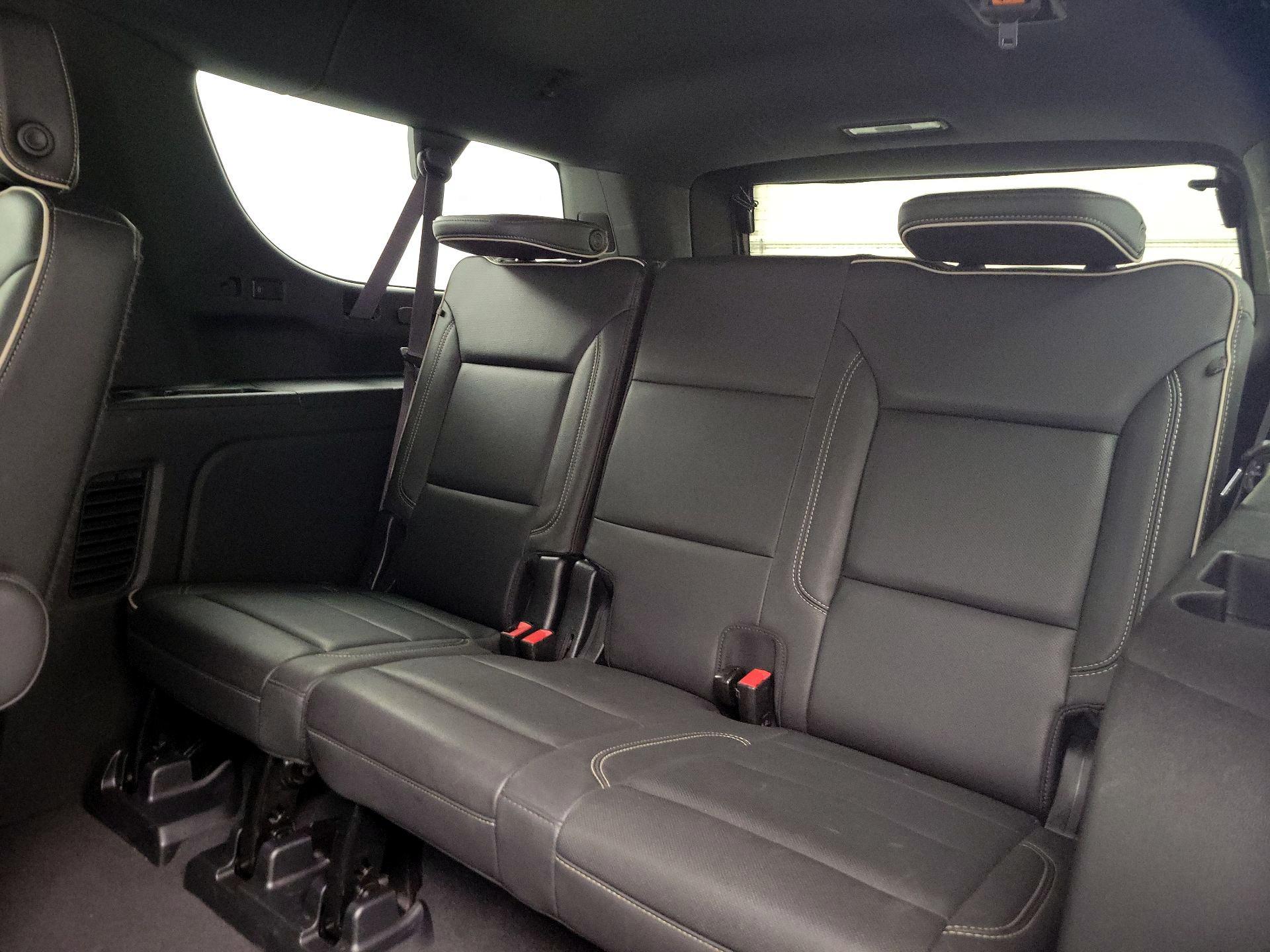 Thumbnail: 2023 Chevrolet Suburban - 20