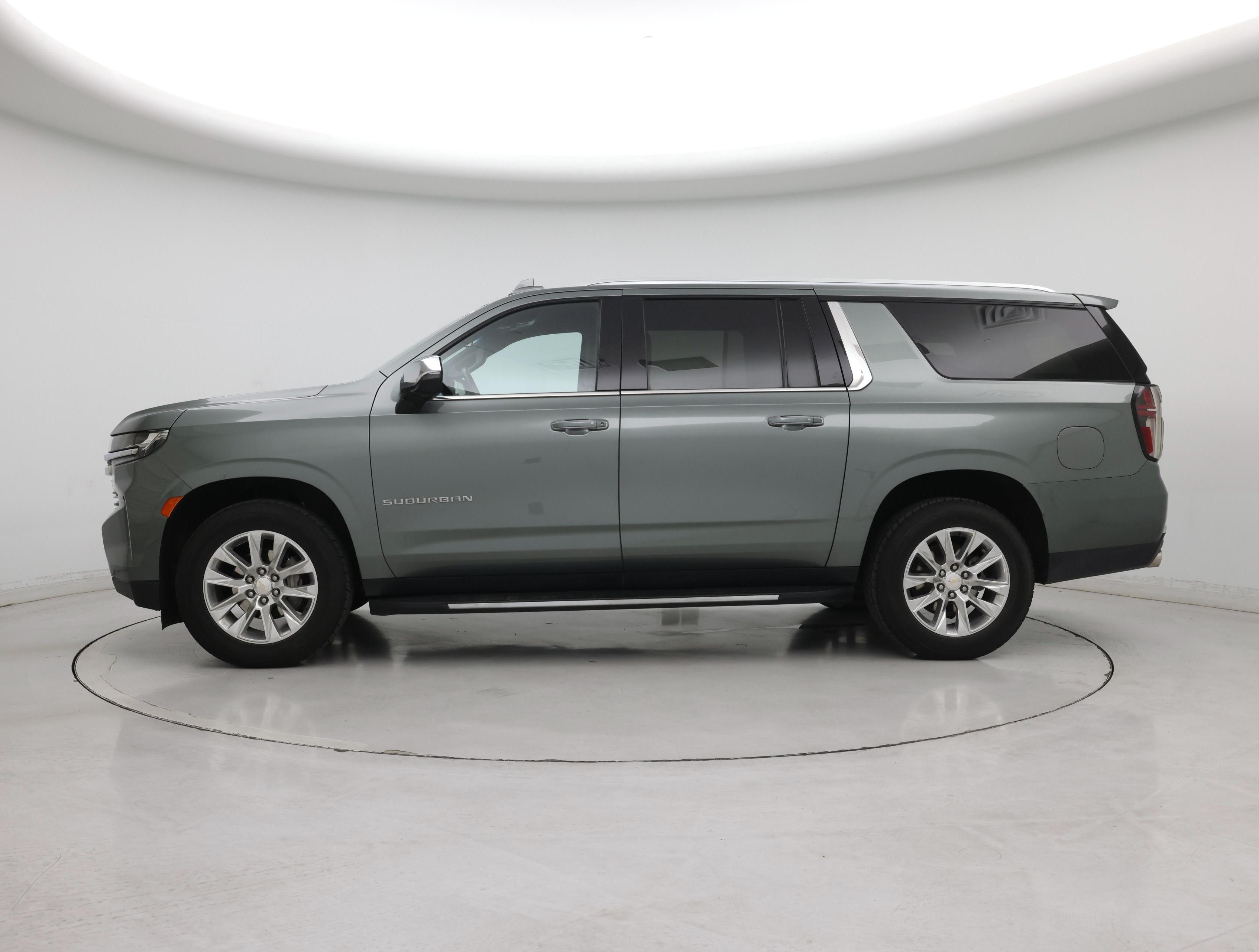 Thumbnail: 2023 Chevrolet Suburban - 3