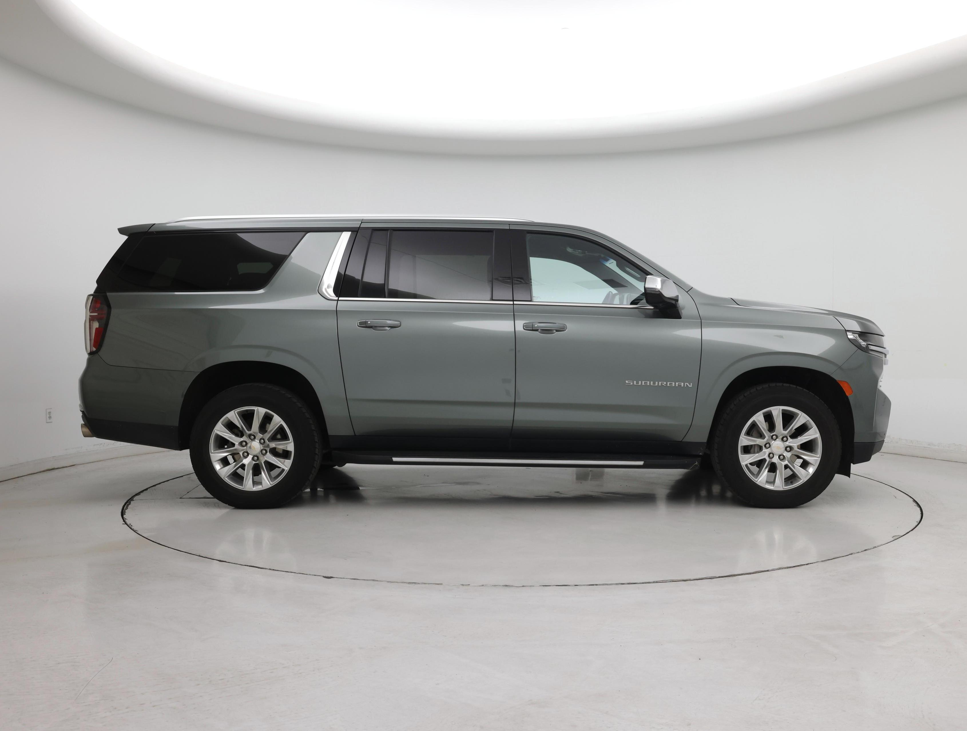 Thumbnail: 2023 Chevrolet Suburban - 7