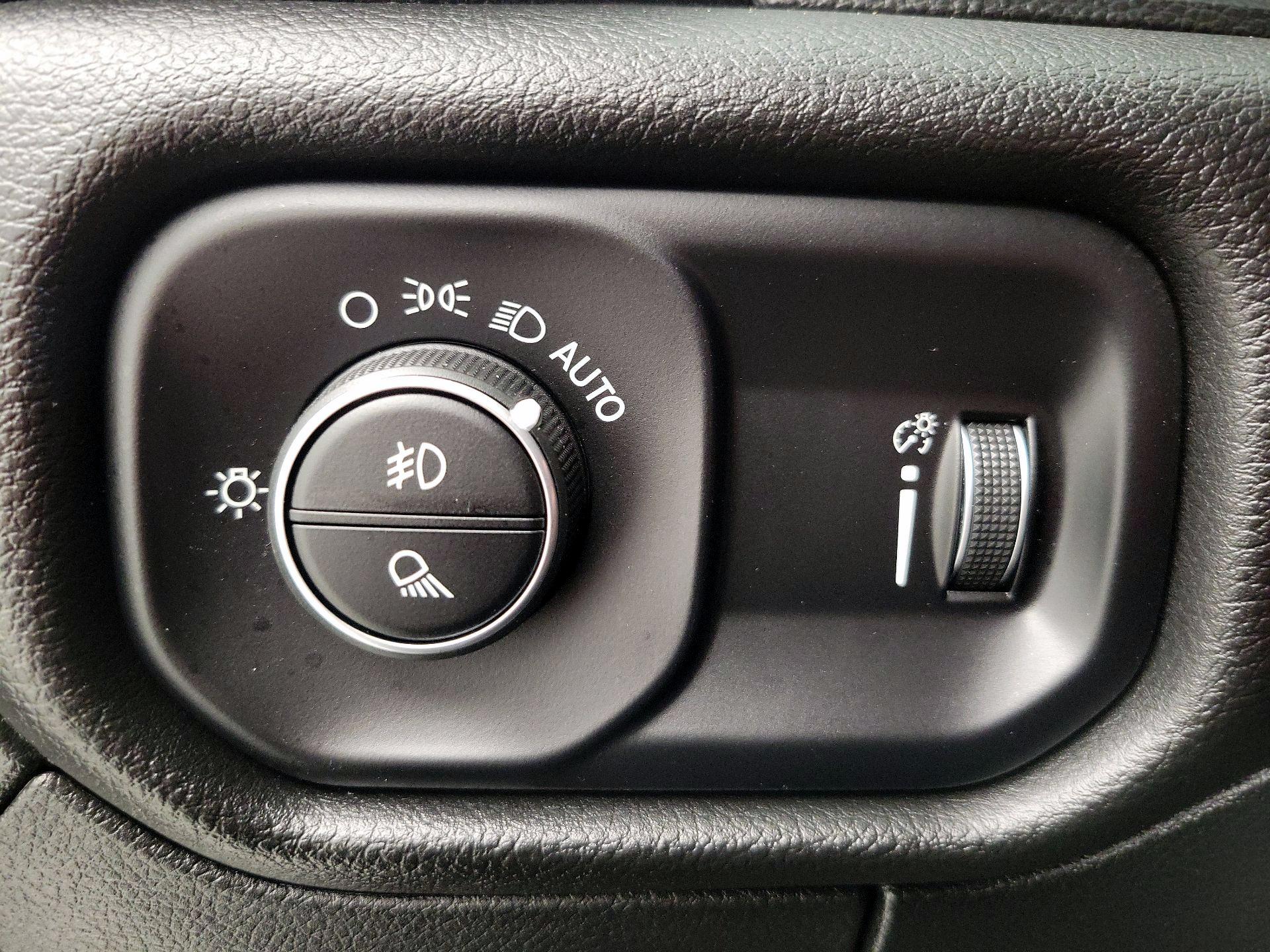 Thumbnail: 2023 RAM 1500 - 13