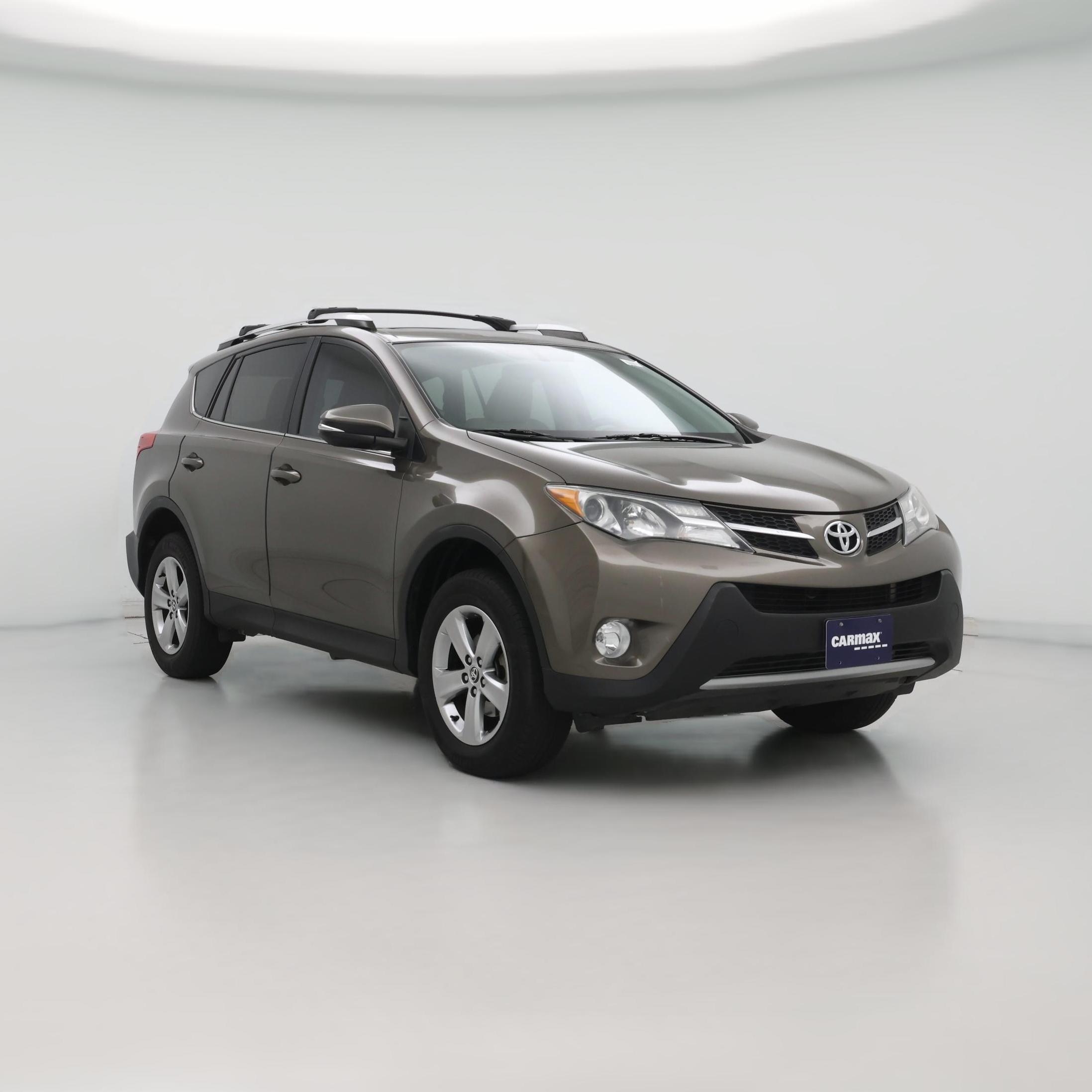 Thumbnail: 2015 Toyota RAV4 - 1