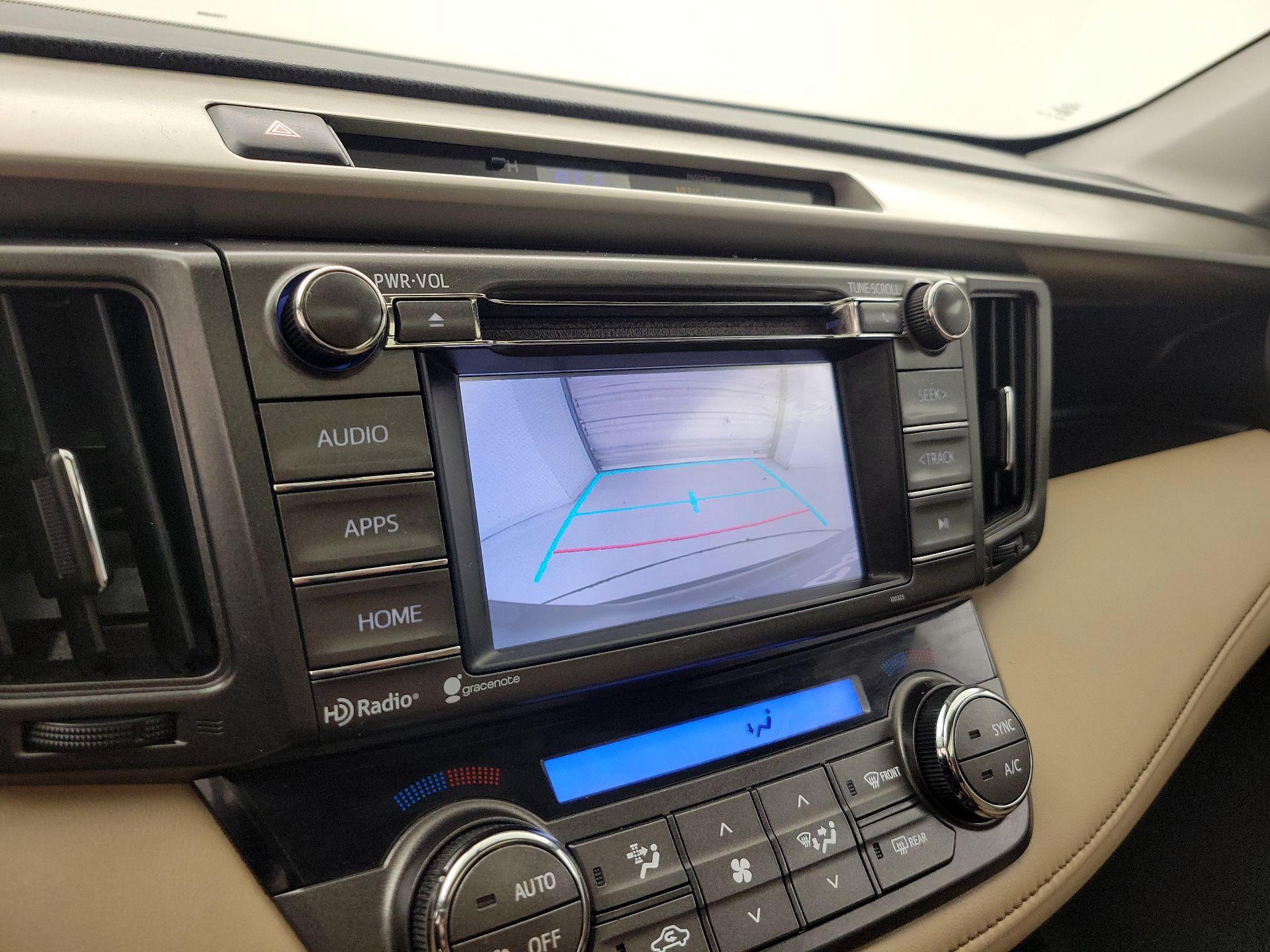 Thumbnail: 2015 Toyota RAV4 - 14