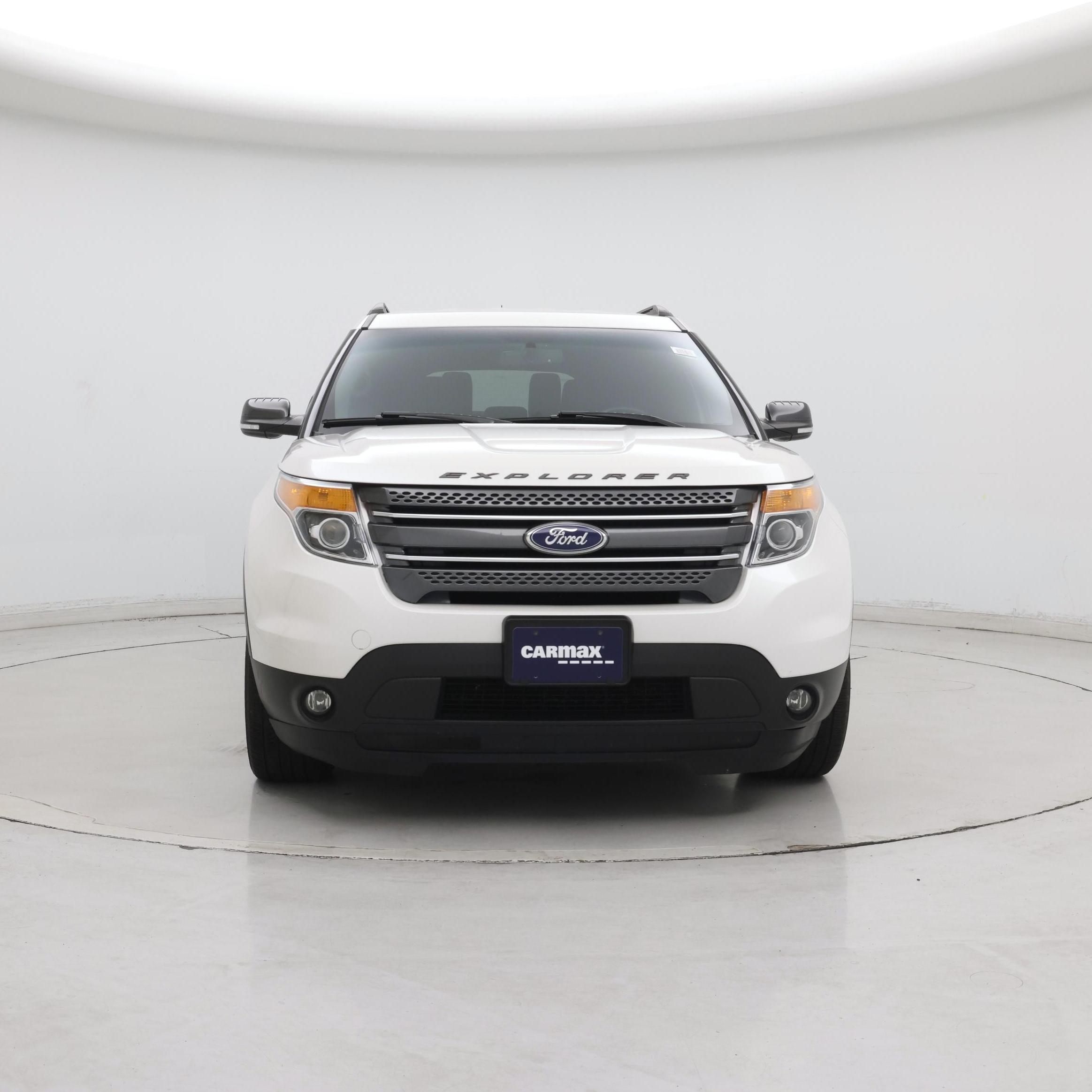 Thumbnail: 2015 Ford Explorer - 5