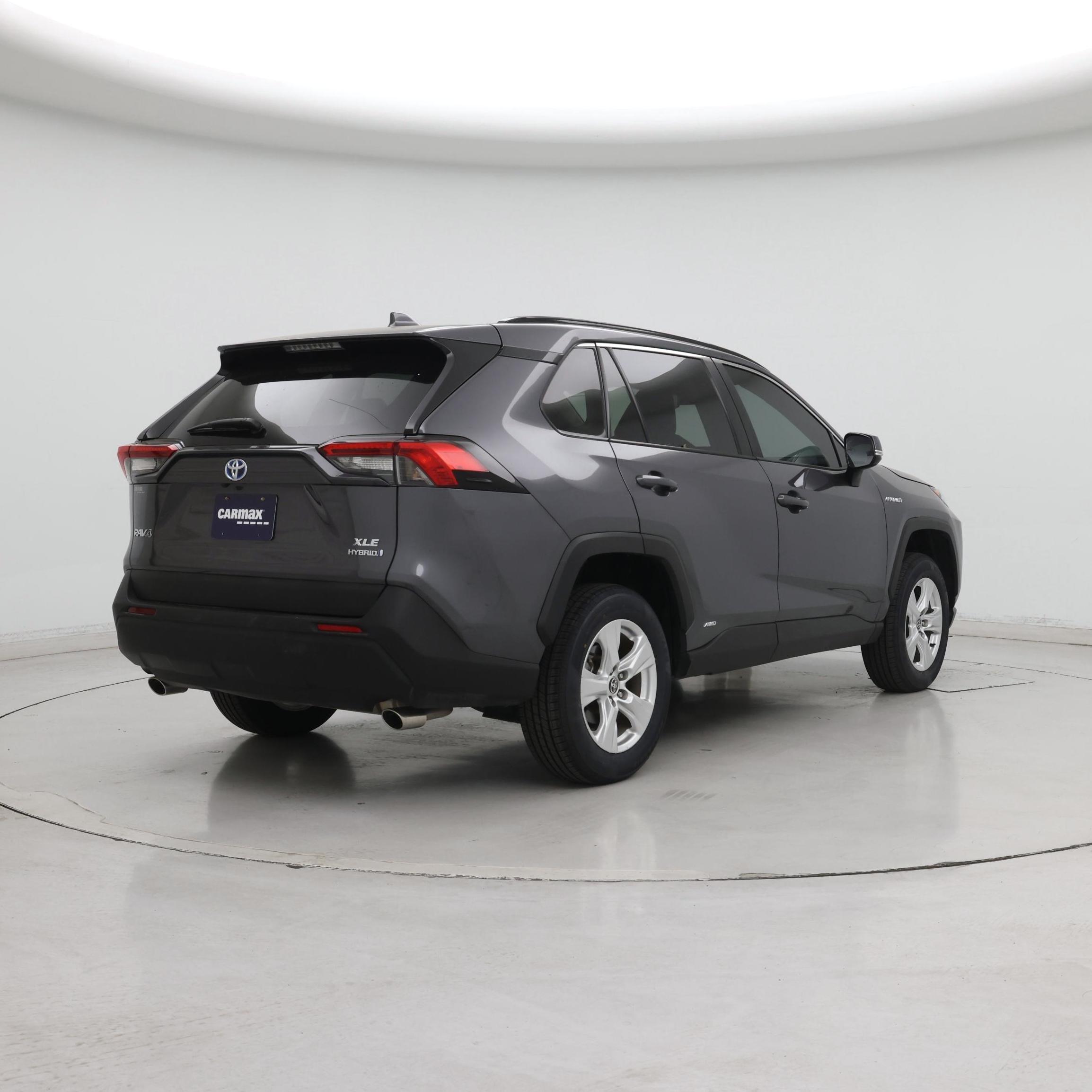 Thumbnail: 2021 Toyota RAV4 - 8