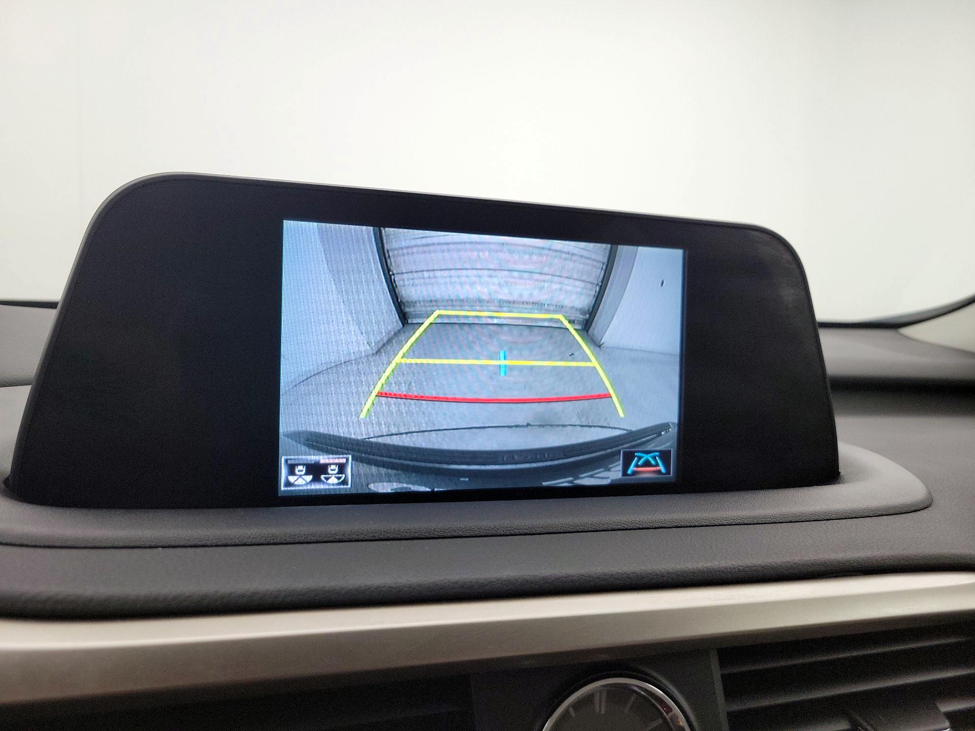 Thumbnail: 2020 Lexus RX - 14