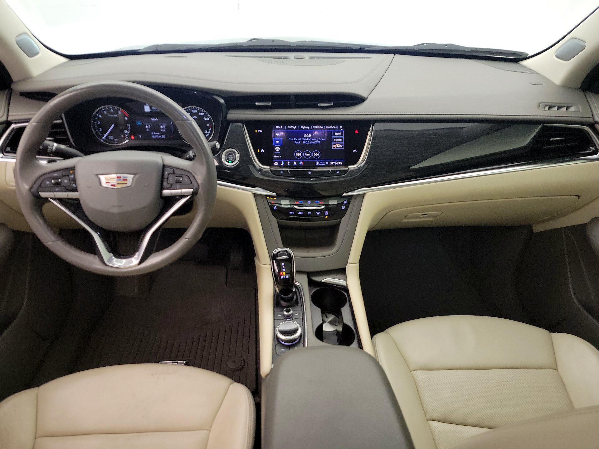 Thumbnail: 2021 Cadillac XT6 - 9