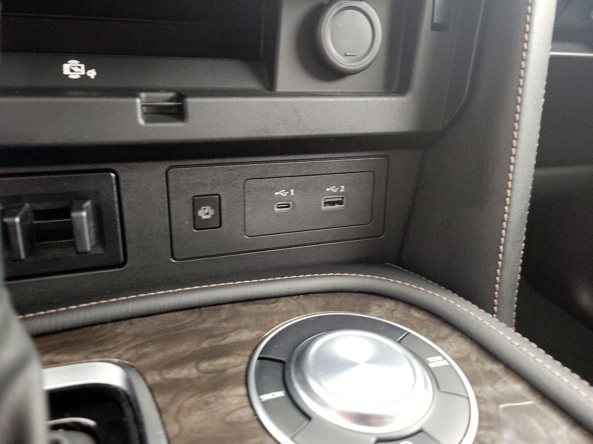 Thumbnail: 2023 Nissan Armada - 19