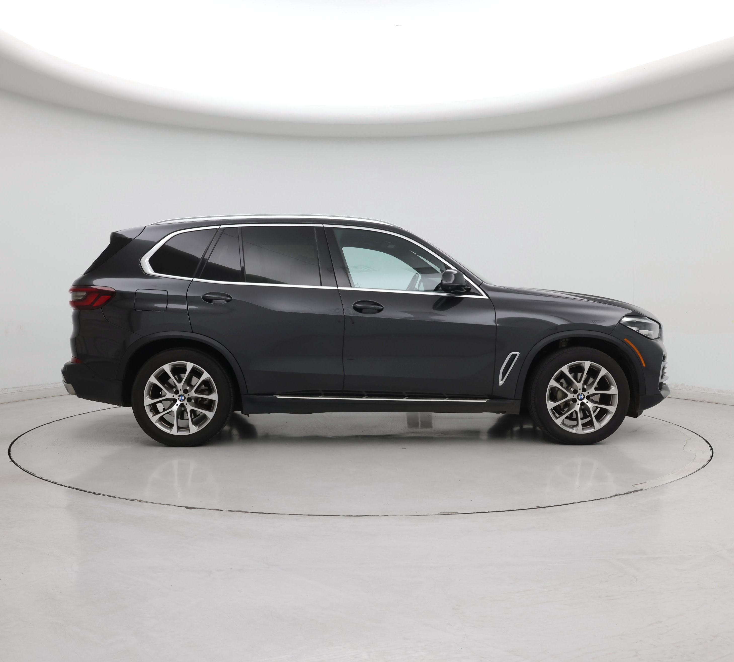Thumbnail: 2023 BMW X5 - 7