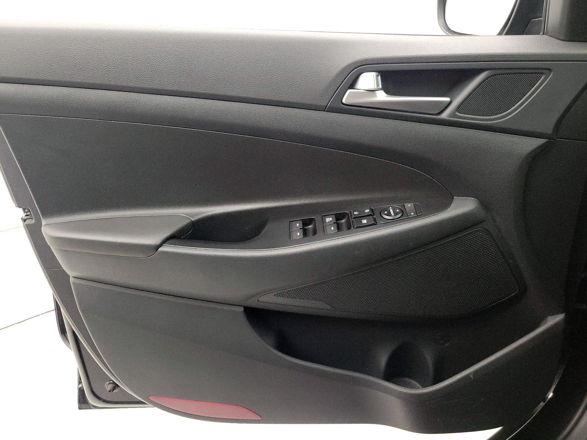 Thumbnail: 2021 Hyundai Tucson - 12