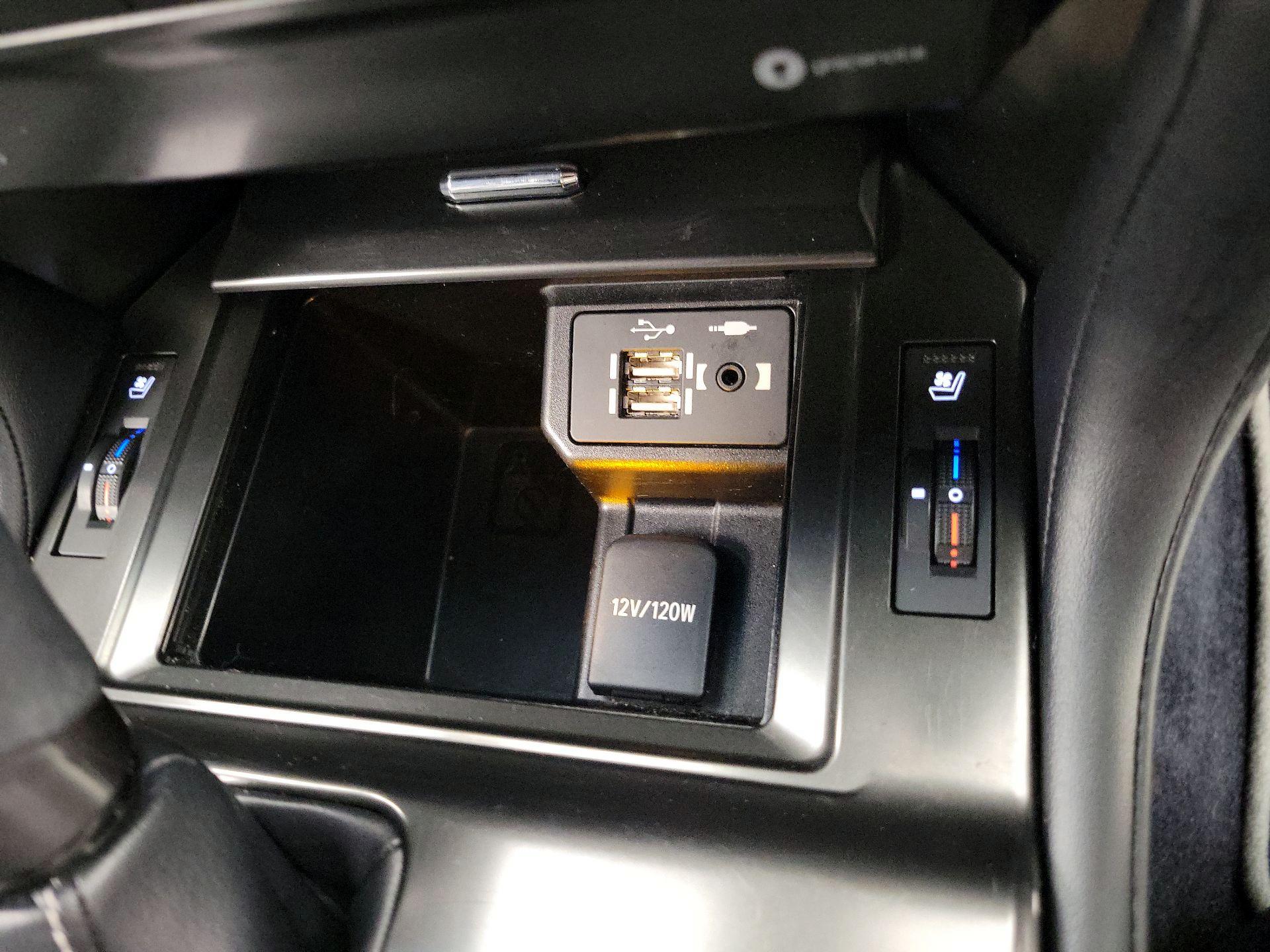 Thumbnail: 2022 Lexus GX - 19