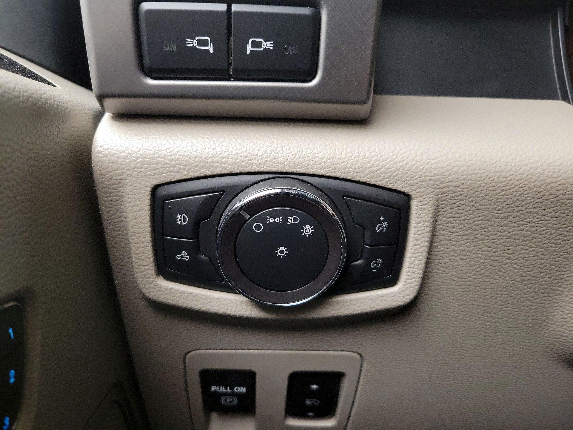 Thumbnail: 2019 Ford F-150 - 13