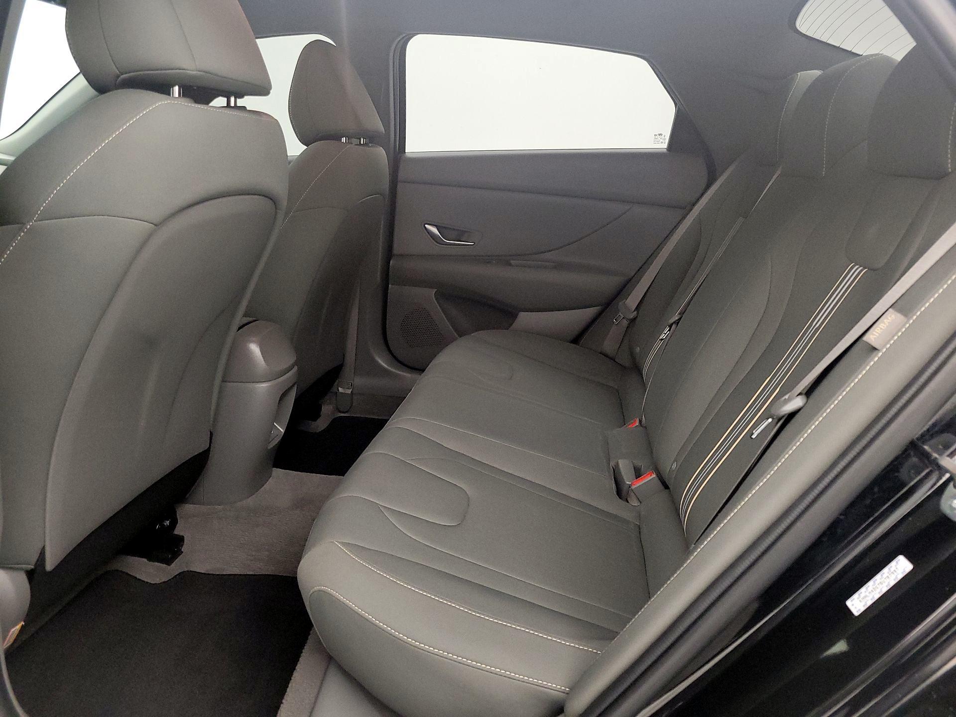 Thumbnail: 2024 Hyundai Elantra - 20