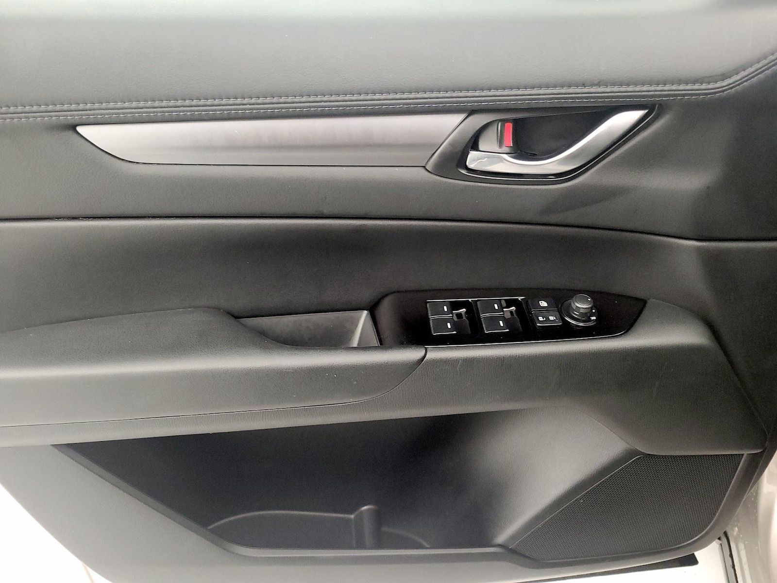 2025 Mazda CX-5 S Select Package - Photo 13