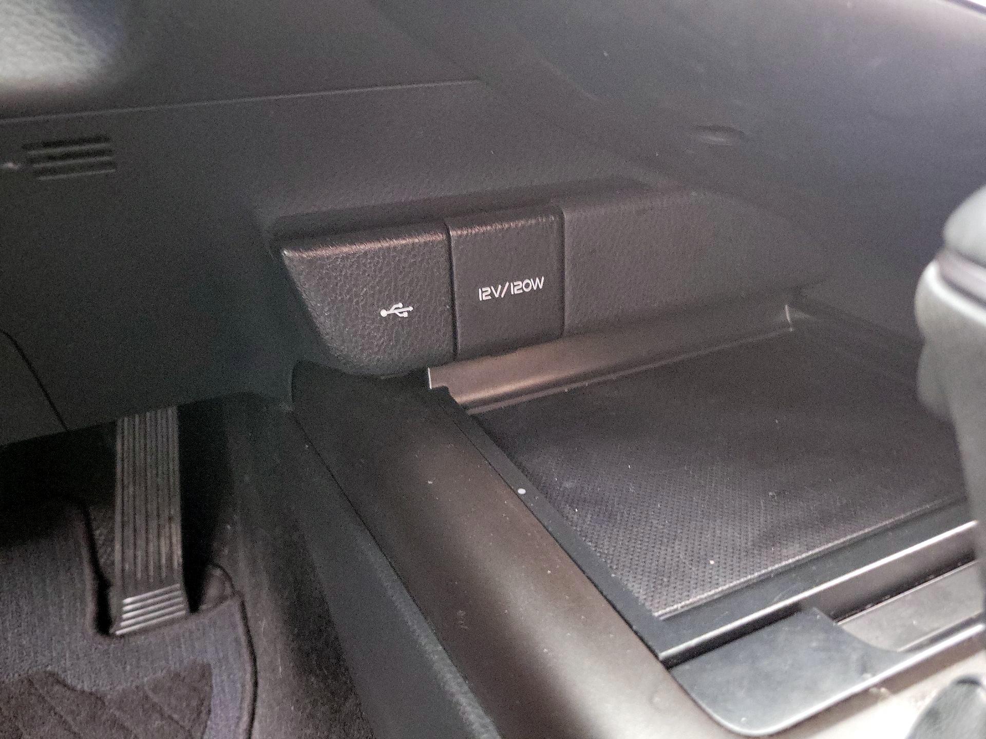 Thumbnail: 2024 Toyota Camry - 18